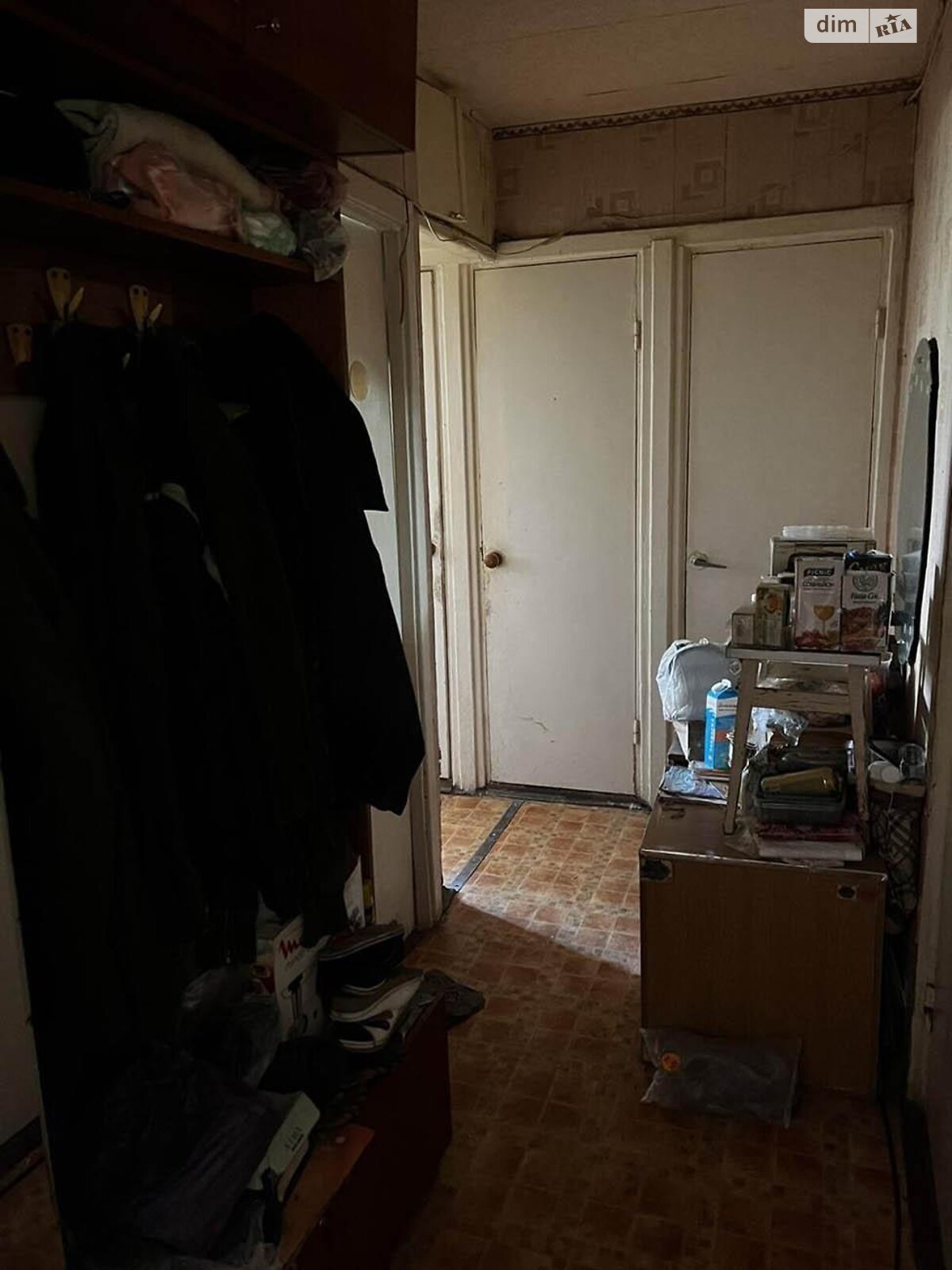 Кімната в Києві на вул. Світлицького 26Б в районі Виноградар на продаж фото 1 Кімната в Києві на вул. Світлицького 26Б в районі Виноградар на продаж фото 1