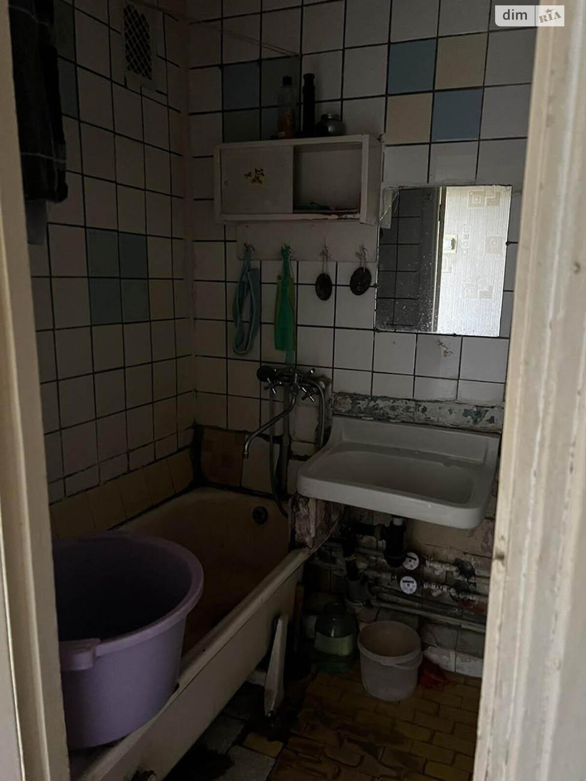 Кімната в Києві на вул. Світлицького 26Б в районі Виноградар на продаж фото 1 Кімната в Києві на вул. Світлицького 26Б в районі Виноградар на продаж фото 1