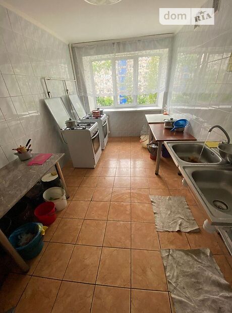 Комната в Киеве, на ул. Братиславская 8А в районе Воскресенка на продажу фото 1 Комната в Киеве, на ул. Братиславская 8А в районе Воскресенка на продажу фото 1