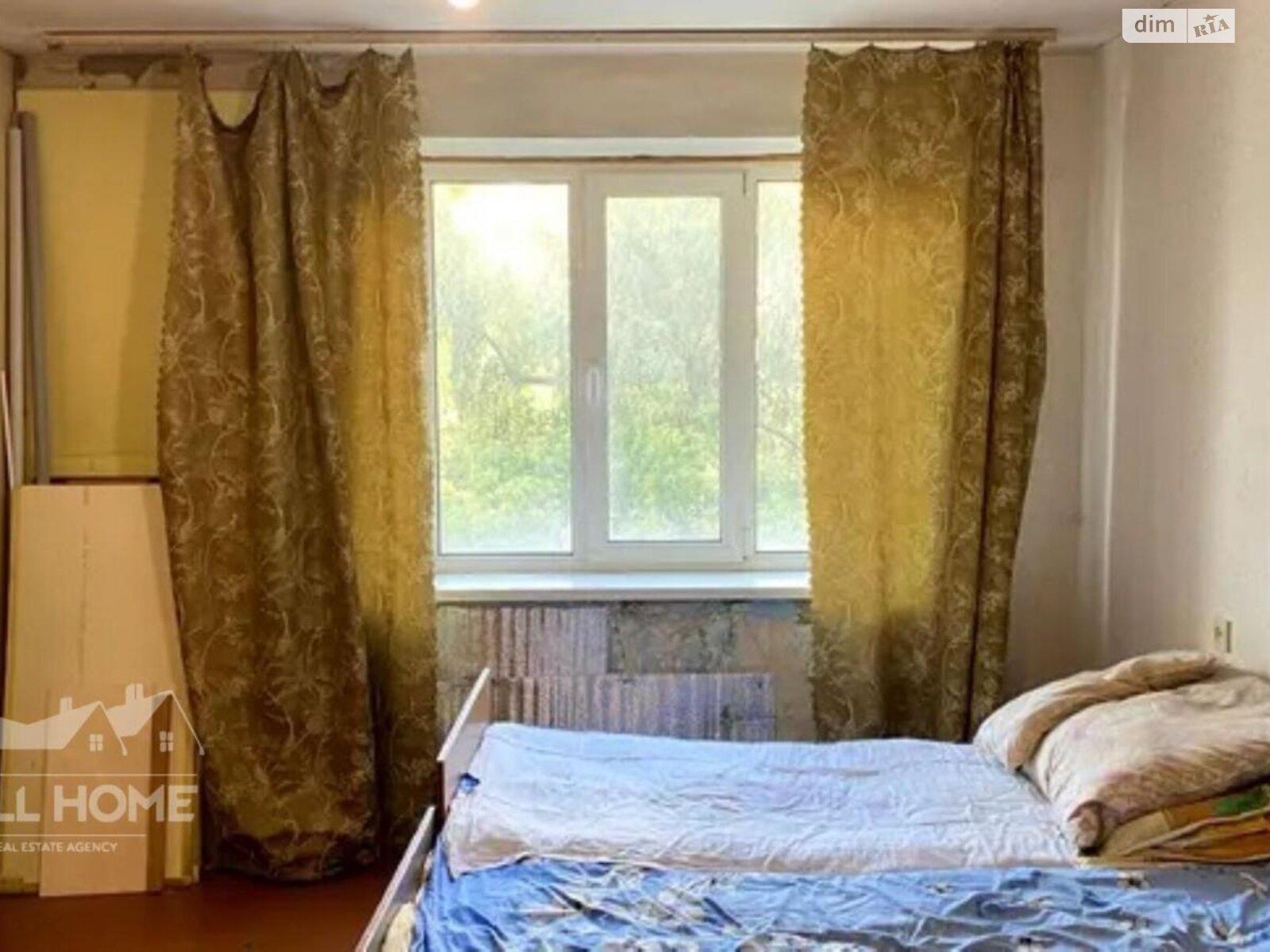 Комната в Киеве, на ул. Сулеймана Стальского 26 в районе Воскресенка на продажу фото 1 Комната в Киеве, на ул. Сулеймана Стальского 26 в районе Воскресенка на продажу фото 1