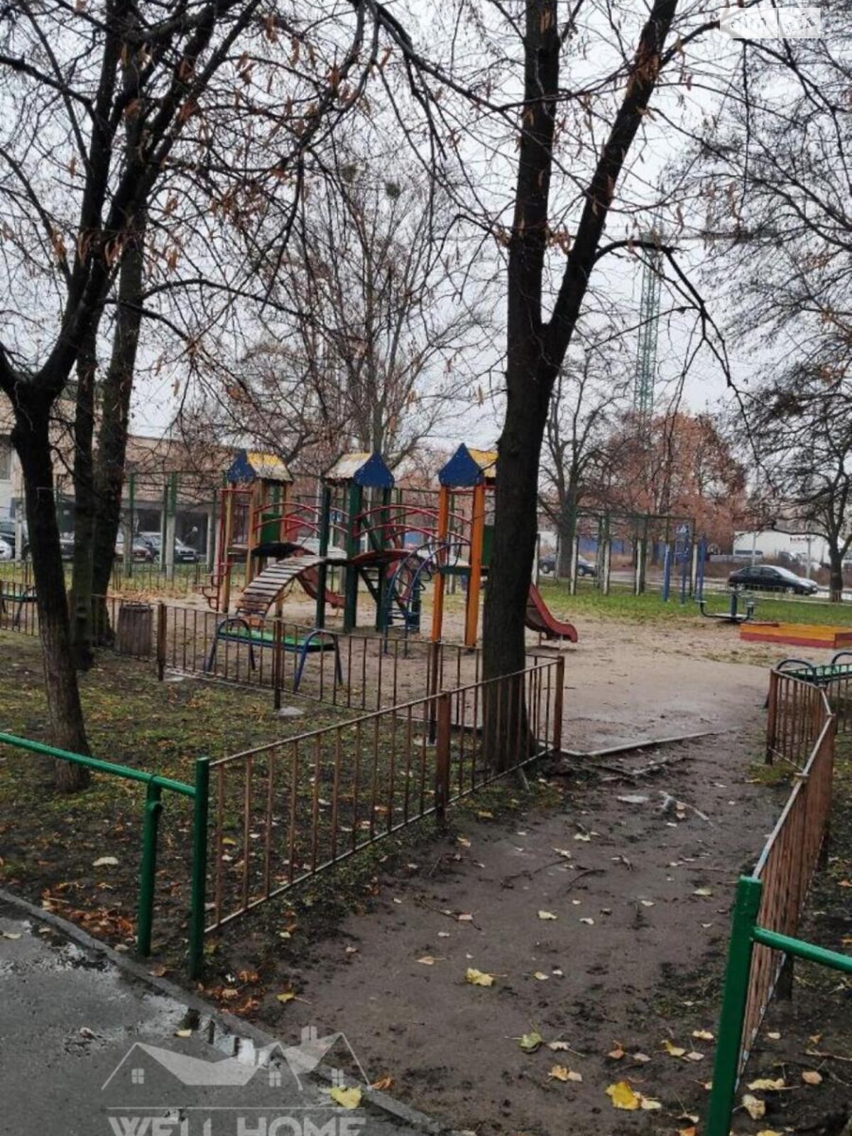 Комната в Киеве, на ул. Сулеймана Стальского 26 в районе Воскресенка на продажу фото 1 Комната в Киеве, на ул. Сулеймана Стальского 26 в районе Воскресенка на продажу фото 1