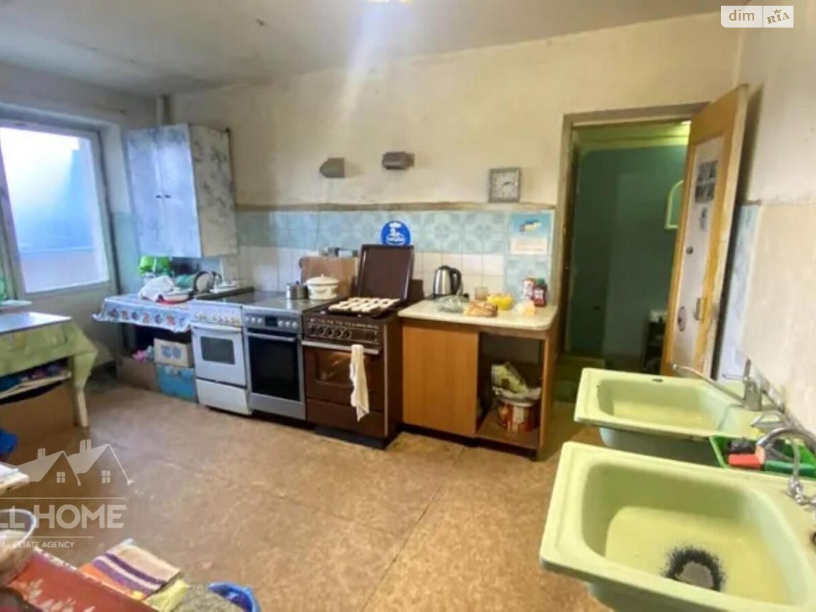 Комната в Киеве, на ул. Сулеймана Стальского 26 в районе Воскресенка на продажу фото 1 Комната в Киеве, на ул. Сулеймана Стальского 26 в районе Воскресенка на продажу фото 1