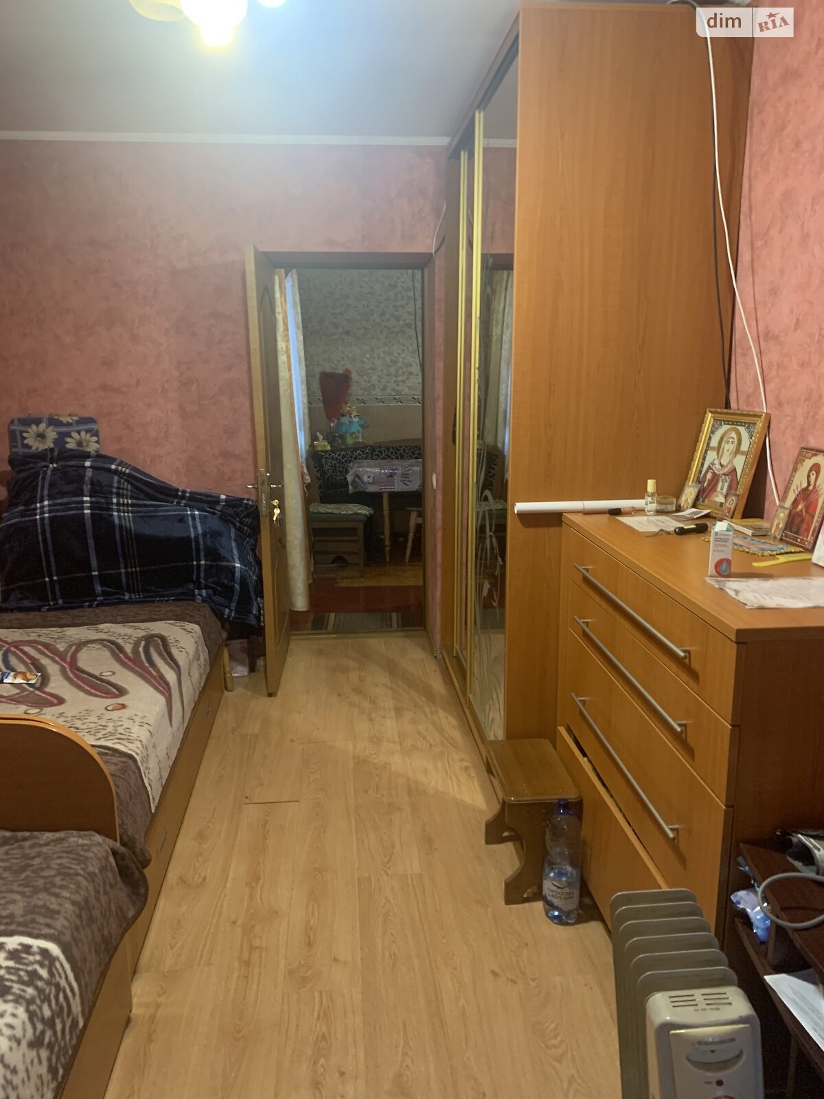 Кімната в Коцюбинському на вул. Меблева 8 на продаж фото 1 Кімната в Коцюбинському на вул. Меблева 8 на продаж фото 1