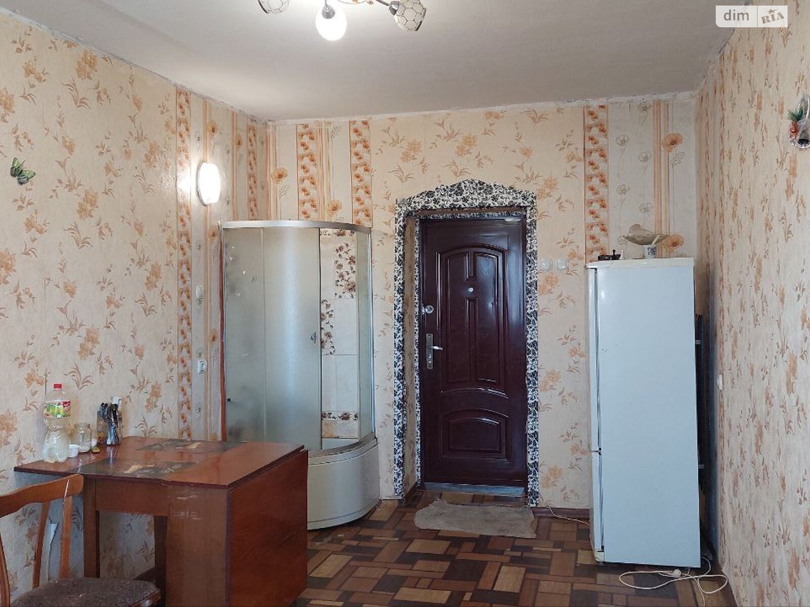 Комната в Кременчуге, на ул. Университетская (Первомайская) 39 в районе Автозаводской на продажу фото 1 Комната в Кременчуге, на ул. Университетская (Первомайская) 39 в районе Автозаводской на продажу фото 1