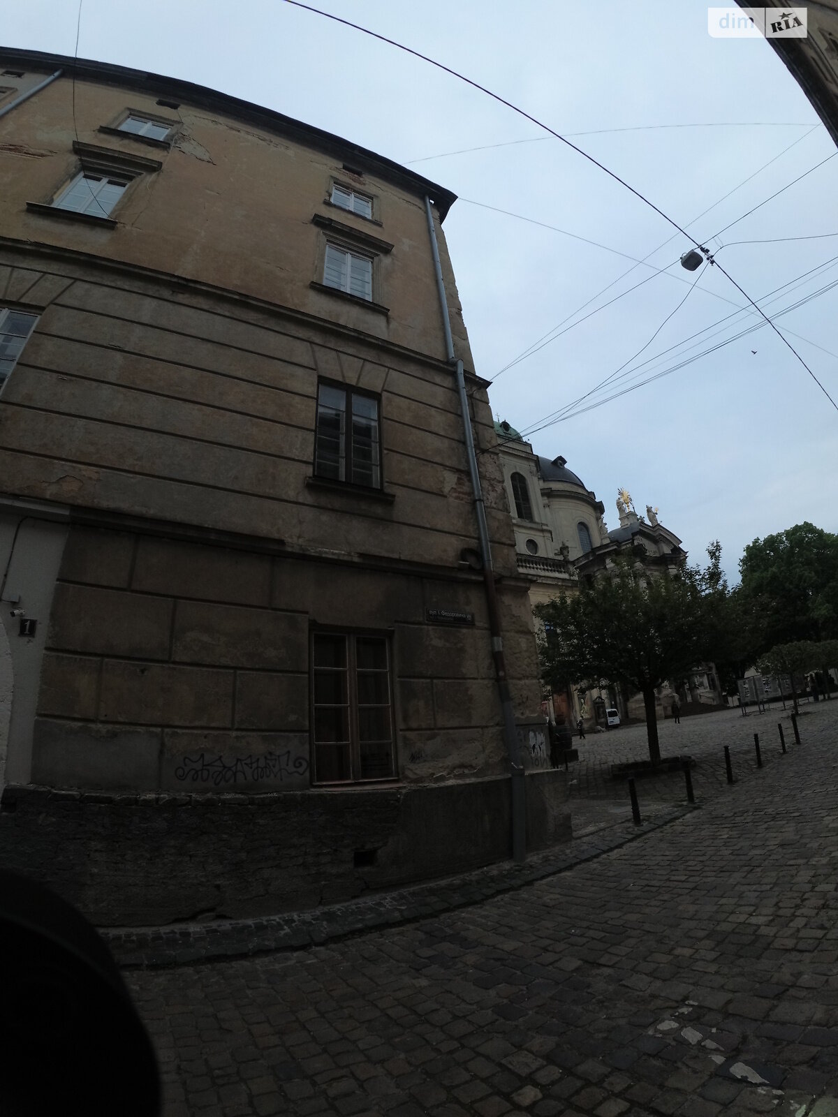 Кімната в Львові на вул. Федорова Івана 1 в районі Центр на продаж фото 1 Кімната в Львові на вул. Федорова Івана 1 в районі Центр на продаж фото 1