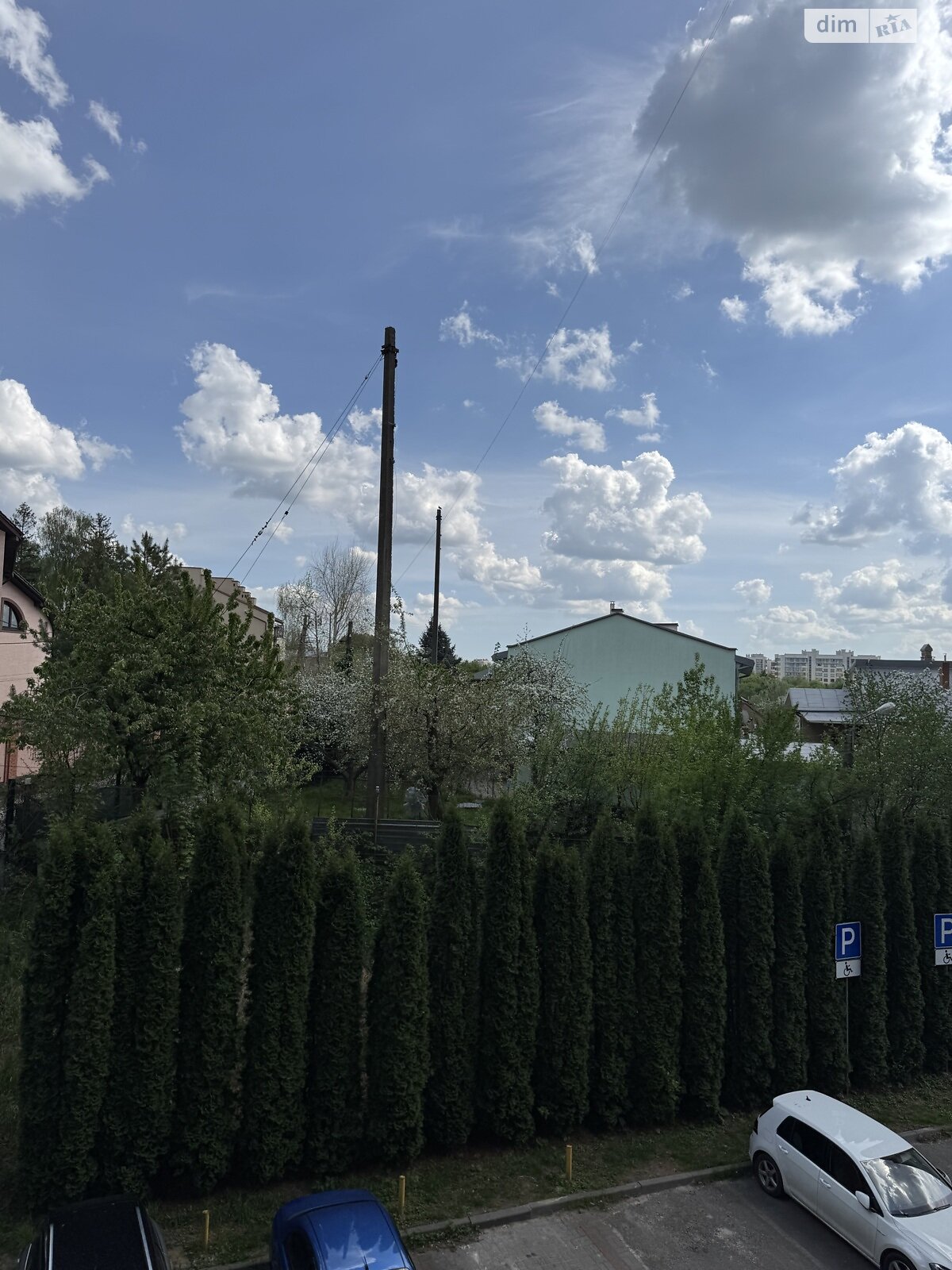Комната в Львове, на ул. Крымская 28 в районе Снопков на продажу фото 1 Комната в Львове, на ул. Крымская 28 в районе Снопков на продажу фото 1