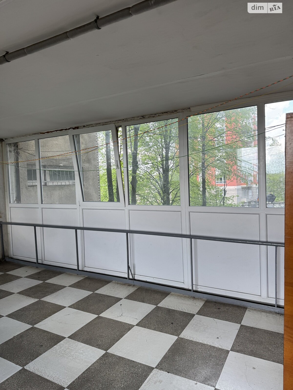 Комната в Львове, на ул. Крымская 28 в районе Снопков на продажу фото 1 Комната в Львове, на ул. Крымская 28 в районе Снопков на продажу фото 1