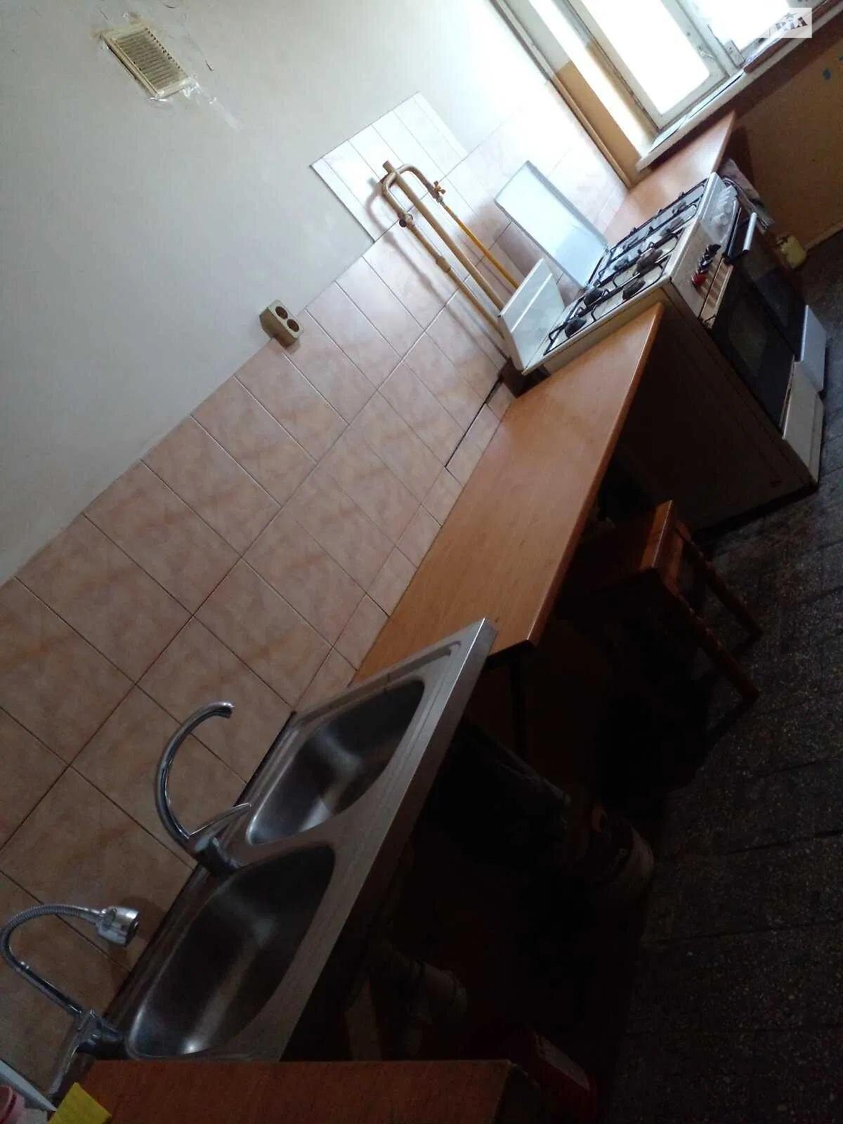 Кімната в Львові на вул. Орлина в районі Сихів на продаж фото 1 Кімната в Львові на вул. Орлина в районі Сихів на продаж фото 1