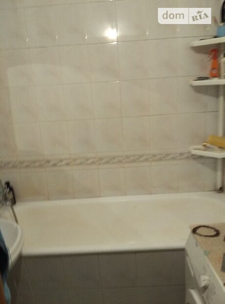 Комната в Львове, на ул. Чукарина 24, кв. 63 в районе Сыховский на продажу фото 1 Комната в Львове, на ул. Чукарина 24, кв. 63 в районе Сыховский на продажу фото 1