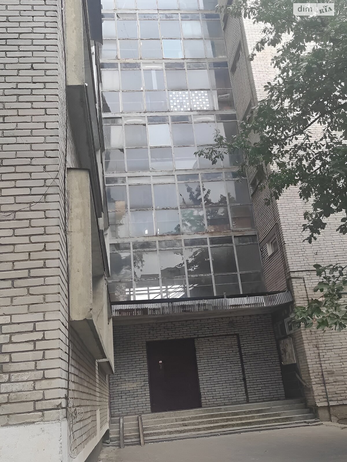 Комната в Львове, на ул. Владимира Великого 14 в районе Вулька на продажу фото 1 Комната в Львове, на ул. Владимира Великого 14 в районе Вулька на продажу фото 1