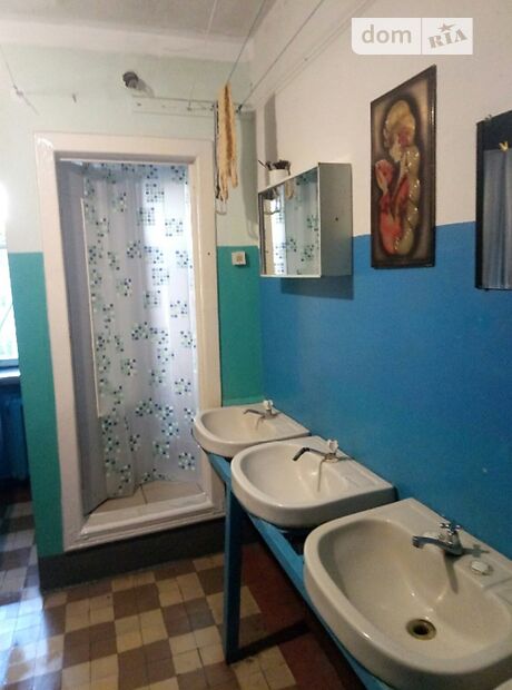 Комната в Львове, на ул. Каховская 46 в районе Зализнычный на продажу фото 1 Комната в Львове, на ул. Каховская 46 в районе Зализнычный на продажу фото 1