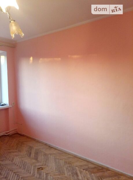 Комната в Львове, на ул. Каховская 46 в районе Зализнычный на продажу фото 1 Комната в Львове, на ул. Каховская 46 в районе Зализнычный на продажу фото 1