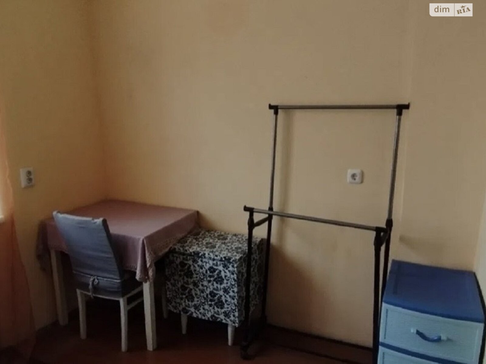 Комната в Николаеве, на просп. Богоявленский в районе Корабельный на продажу фото 1 Комната в Николаеве, на просп. Богоявленский в районе Корабельный на продажу фото 1
