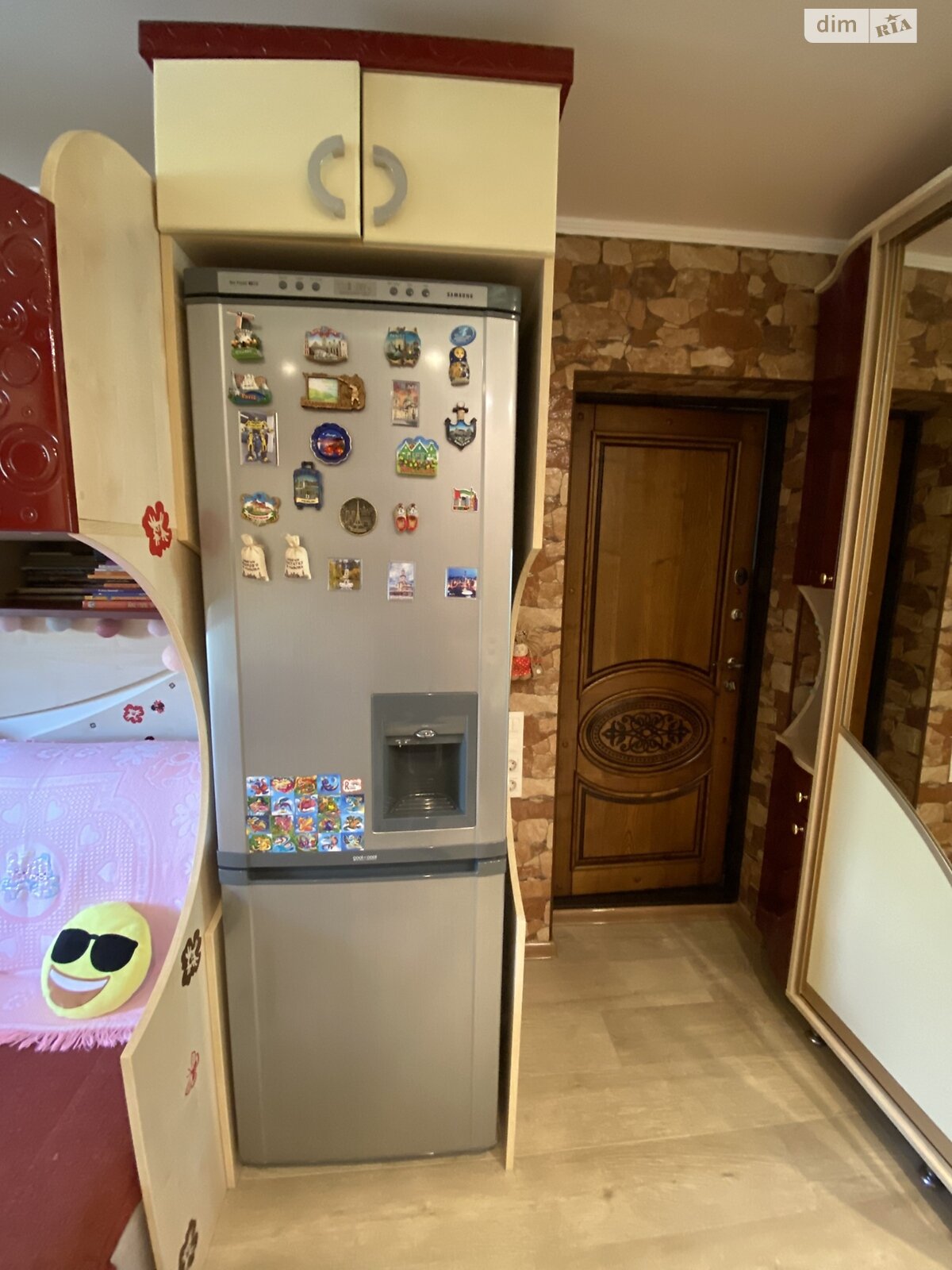 Кімната в Миколаєві на просп. Богоявленський 340/1 в районі Корабельний на продаж фото 1 Кімната в Миколаєві на просп. Богоявленський 340/1 в районі Корабельний на продаж фото 1