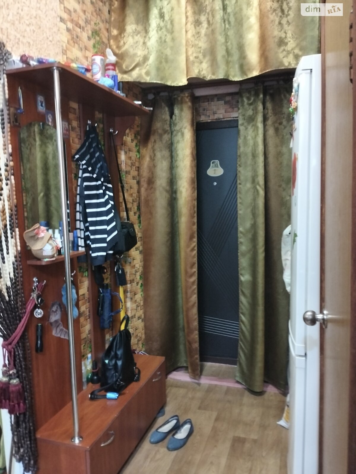 Комната в Николаеве, на ул. Садовая (Центр) 46 в районе Центр на продажу фото 1 Комната в Николаеве, на ул. Садовая (Центр) 46 в районе Центр на продажу фото 1