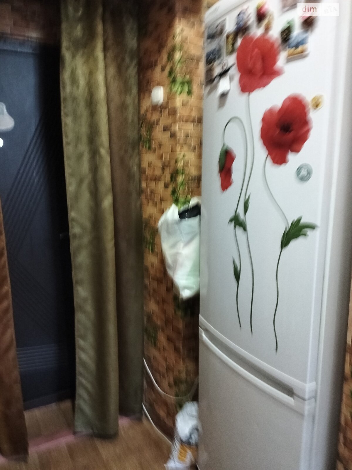 Комната в Николаеве, на ул. Садовая (Центр) 46 в районе Центр на продажу фото 1 Комната в Николаеве, на ул. Садовая (Центр) 46 в районе Центр на продажу фото 1