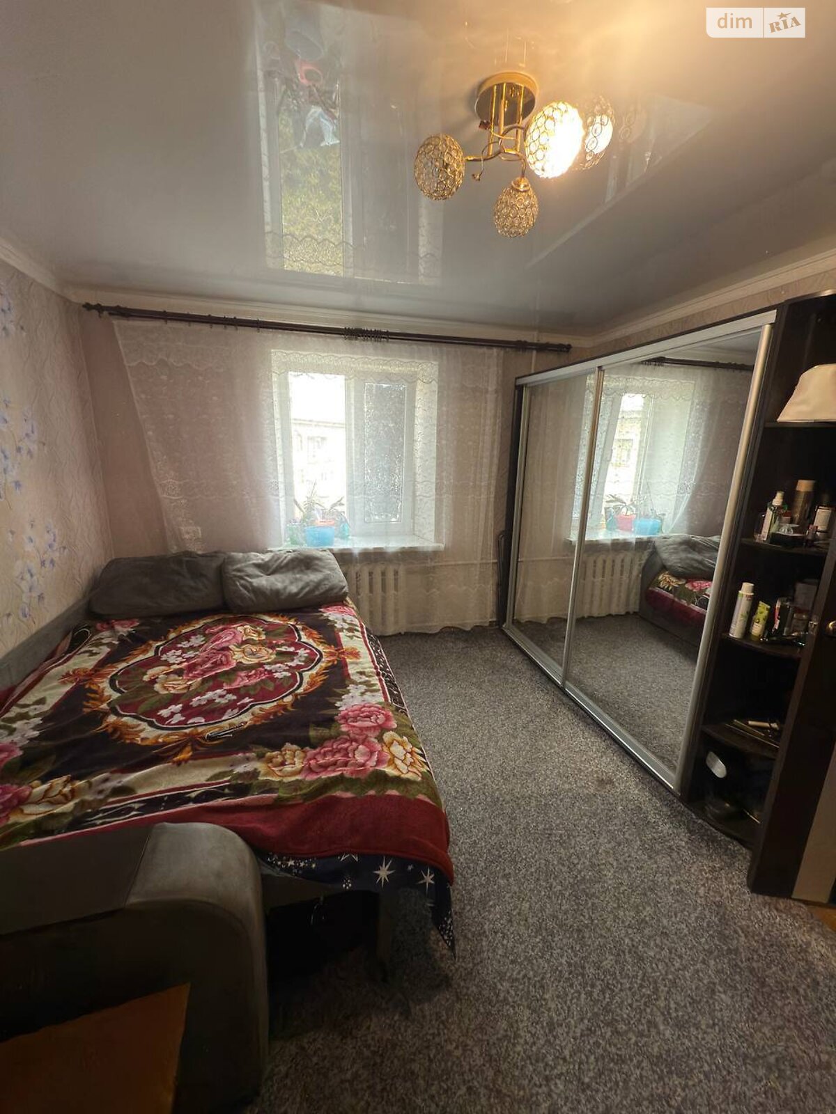 Комната в Николаеве, на ул. Защитников Николаева 67 в районе Центр на продажу фото 1 Комната в Николаеве, на ул. Защитников Николаева 67 в районе Центр на продажу фото 1