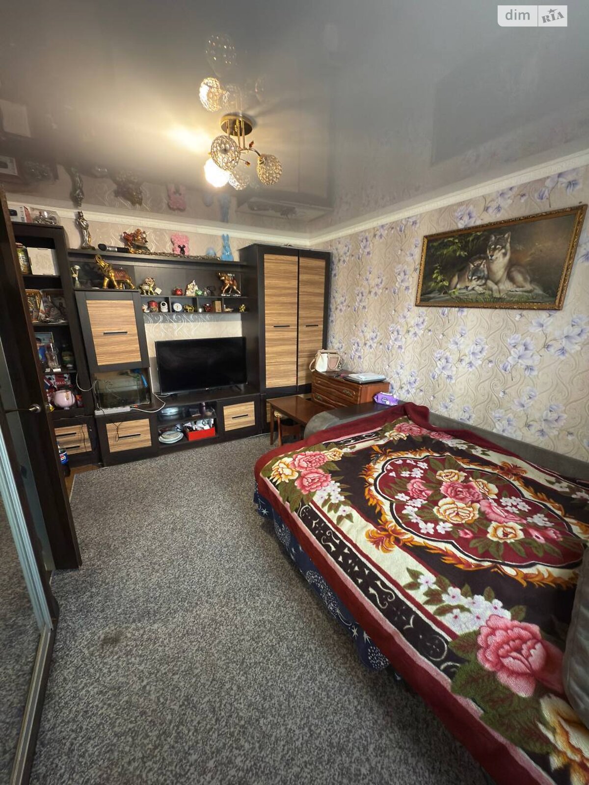 Комната в Николаеве, на ул. Защитников Николаева 67 в районе Центр на продажу фото 1 Комната в Николаеве, на ул. Защитников Николаева 67 в районе Центр на продажу фото 1