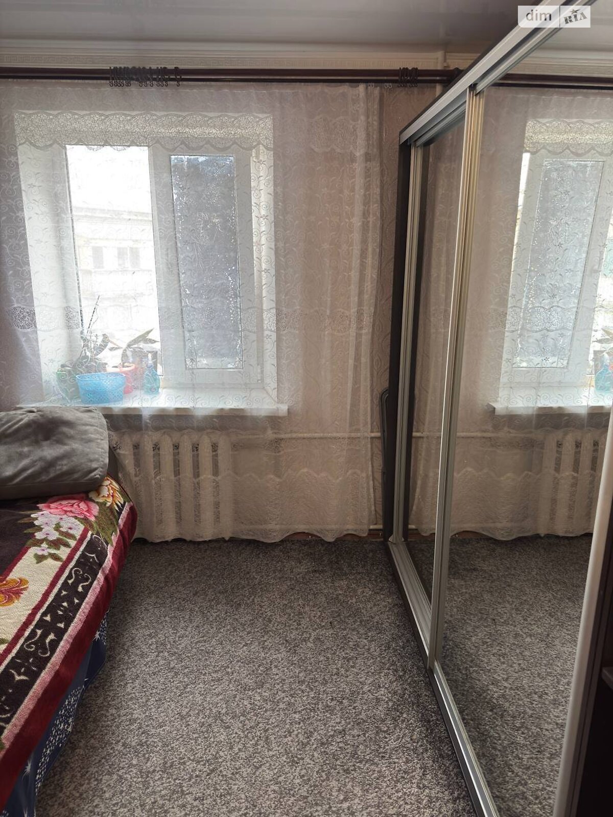 Комната в Николаеве, на ул. Защитников Николаева 67 в районе Центр на продажу фото 1 Комната в Николаеве, на ул. Защитников Николаева 67 в районе Центр на продажу фото 1