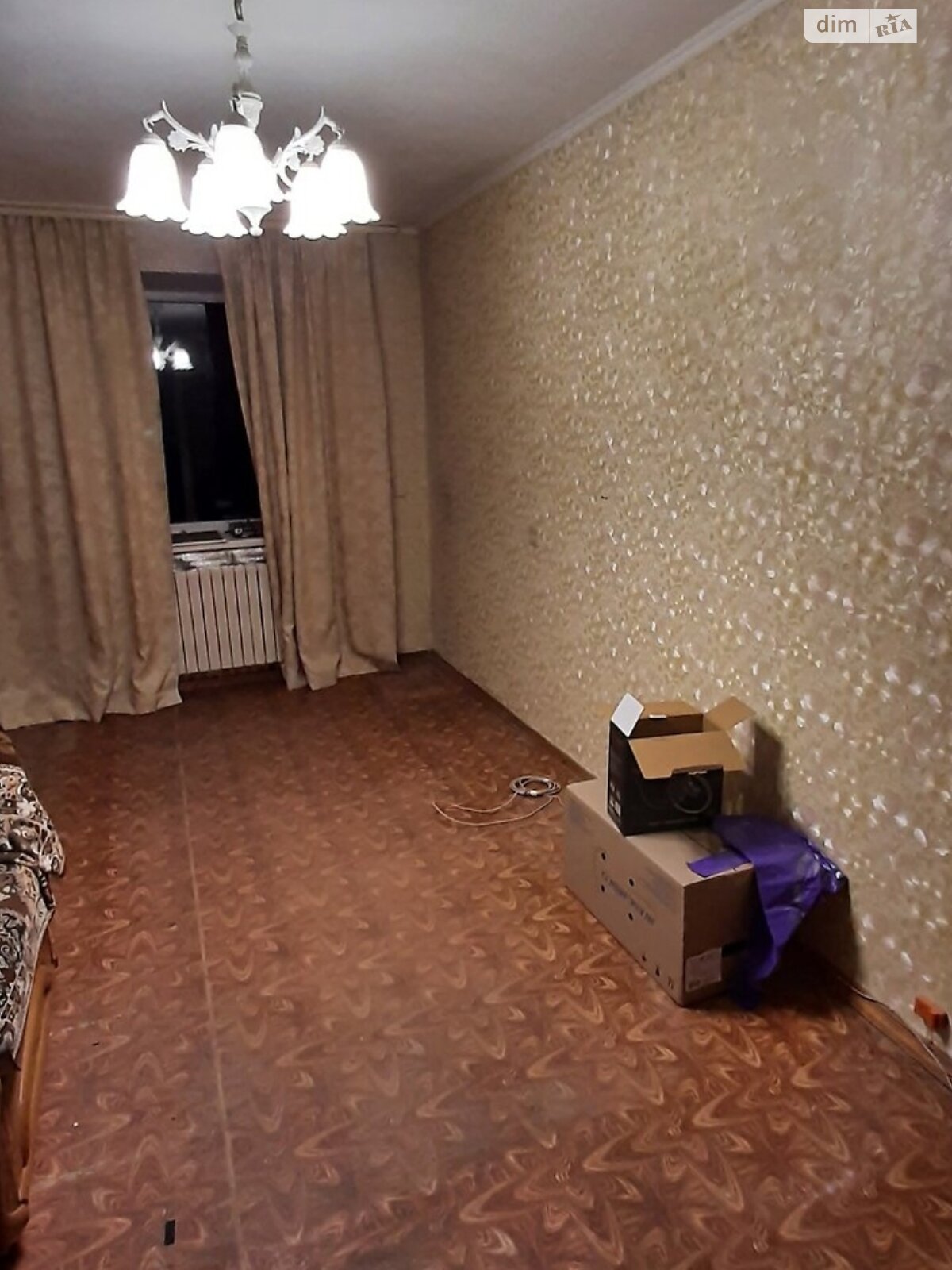 Комната в Николаеве, на ул. Ходченко в районе Центральный на продажу фото 1 Комната в Николаеве, на ул. Ходченко в районе Центральный на продажу фото 1