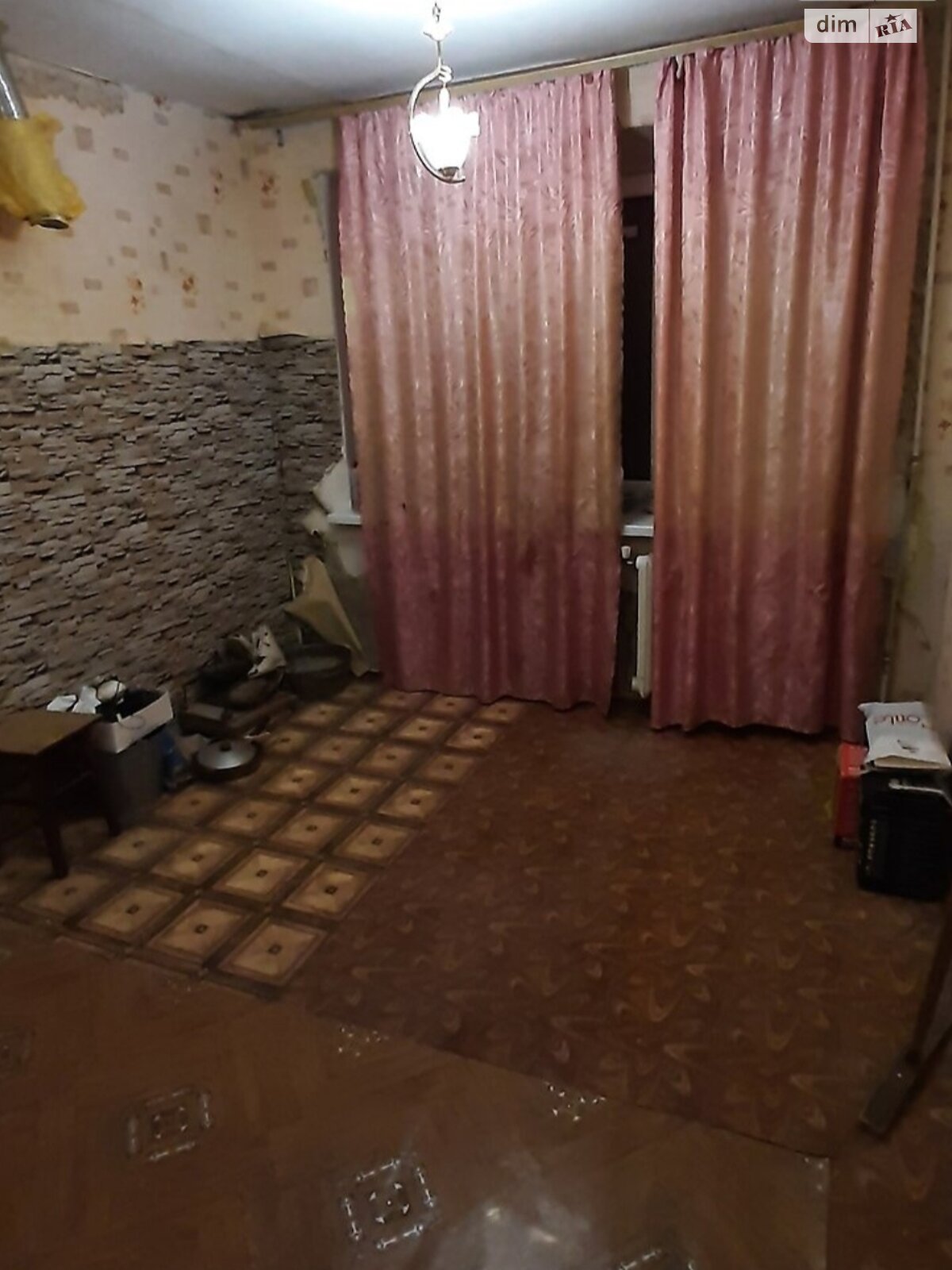 Комната в Николаеве, на ул. Ходченко в районе Центральный на продажу фото 1 Комната в Николаеве, на ул. Ходченко в районе Центральный на продажу фото 1