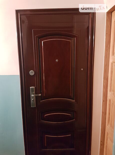 Кімната в Миколаєві на вул. Айвазовського в районі Вітовський на продаж фото 1 Кімната в Миколаєві на вул. Айвазовського в районі Вітовський на продаж фото 1