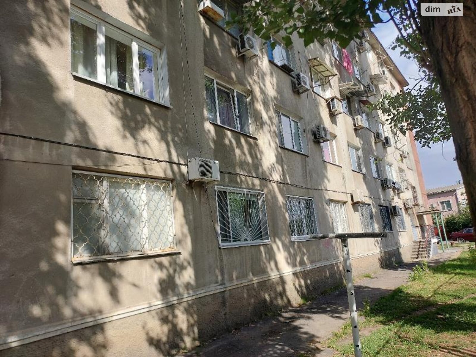 Комната в Одессе, на ул. Багрицкого 5/7 в районе Ближние Мельницы на продажу фото 1 Комната в Одессе, на ул. Багрицкого 5/7 в районе Ближние Мельницы на продажу фото 1