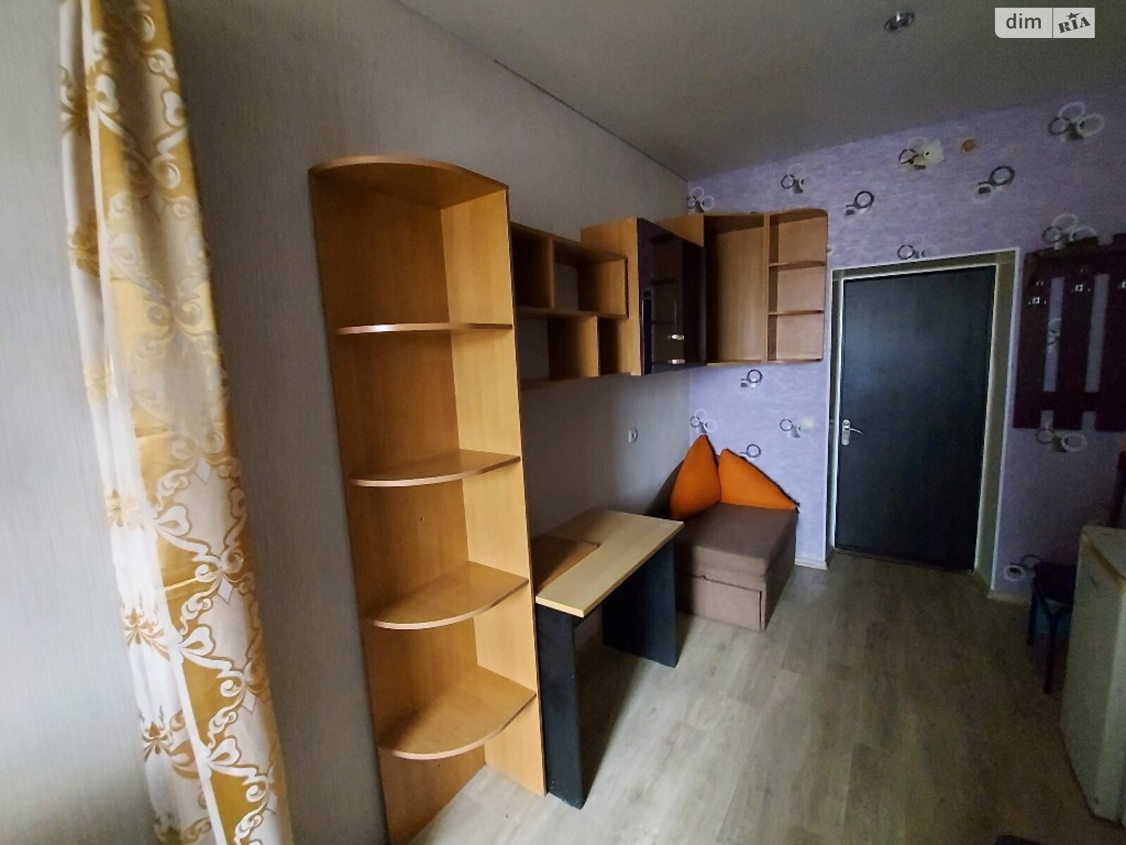 Кімната в Одесі на вул. Героїв Крут в районі Черемушки на продаж фото 1