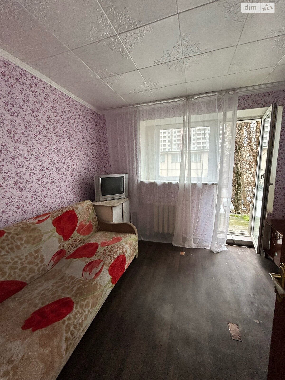 Кімната в Одесі на вул. Героїв Крут 25 в районі Хаджибейський на продаж фото 1