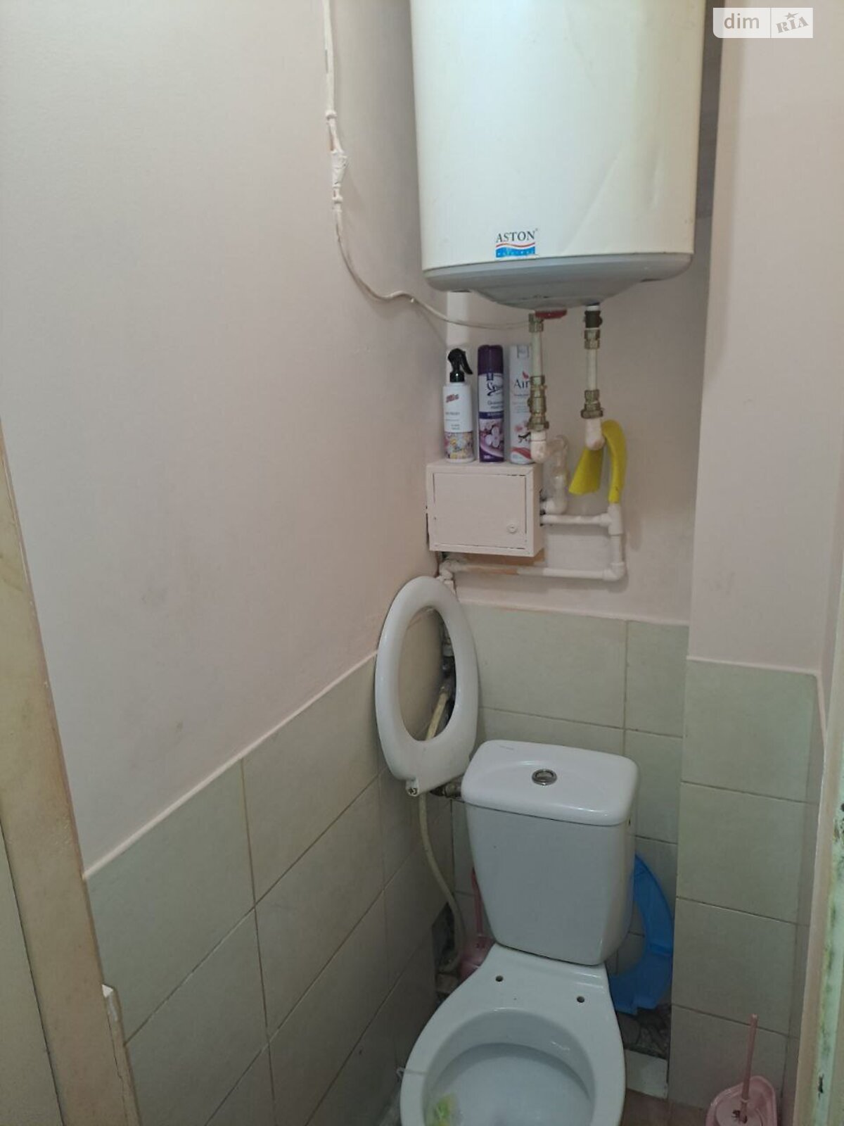 Комната в Одессе, на ул. Космонавтов 23 корпус 3, кв. 66 в районе Черемушки на продажу фото 1 Комната в Одессе, на ул. Космонавтов 23 корпус 3, кв. 66 в районе Черемушки на продажу фото 1