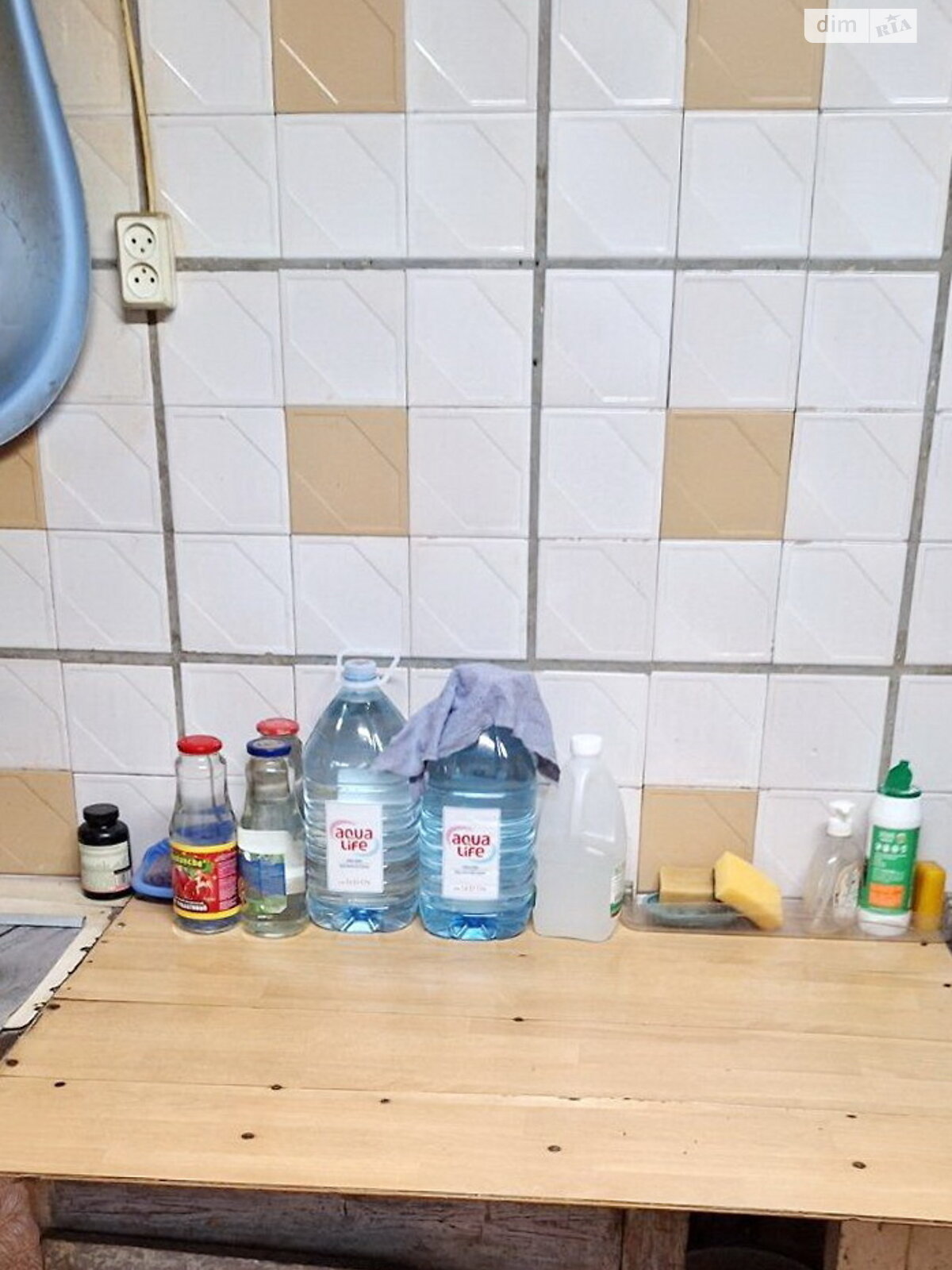 Комната в Одессе, на ул. Радостная 19 в районе Черемушки на продажу фото 1 Комната в Одессе, на ул. Радостная 19 в районе Черемушки на продажу фото 1