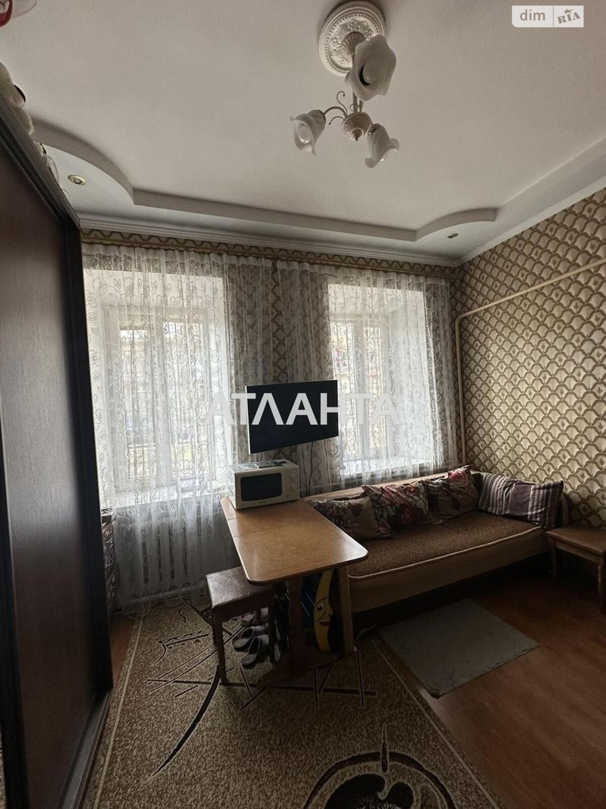 Кімната в Одесі на вул. Адмірала Лазарєва в районі Хаджибейський на продаж фото 1