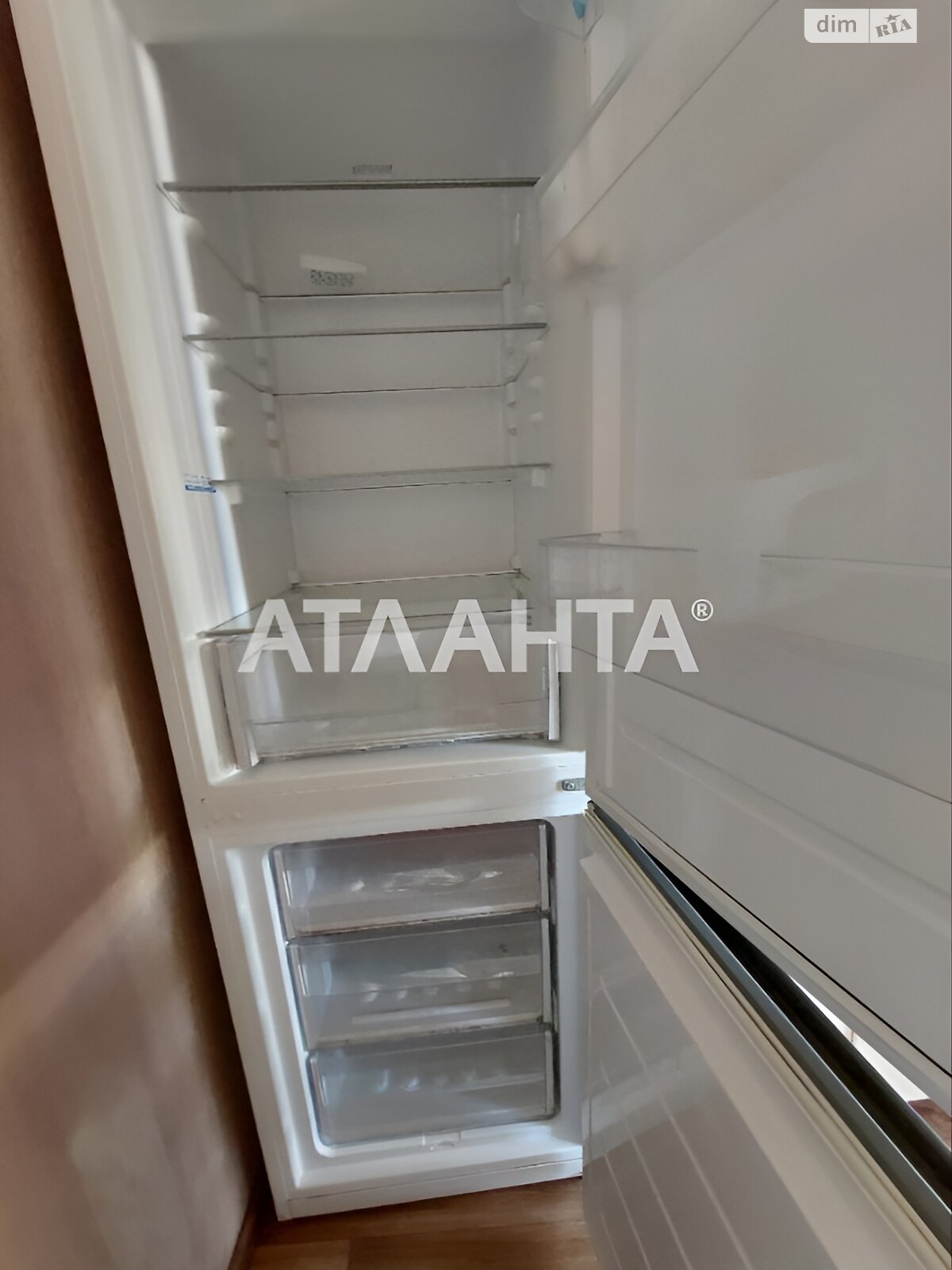 Комната в Одессе, на ул. Михаила Бойчука в районе Хаджибейский на продажу фото 1 Комната в Одессе, на ул. Михаила Бойчука в районе Хаджибейский на продажу фото 1