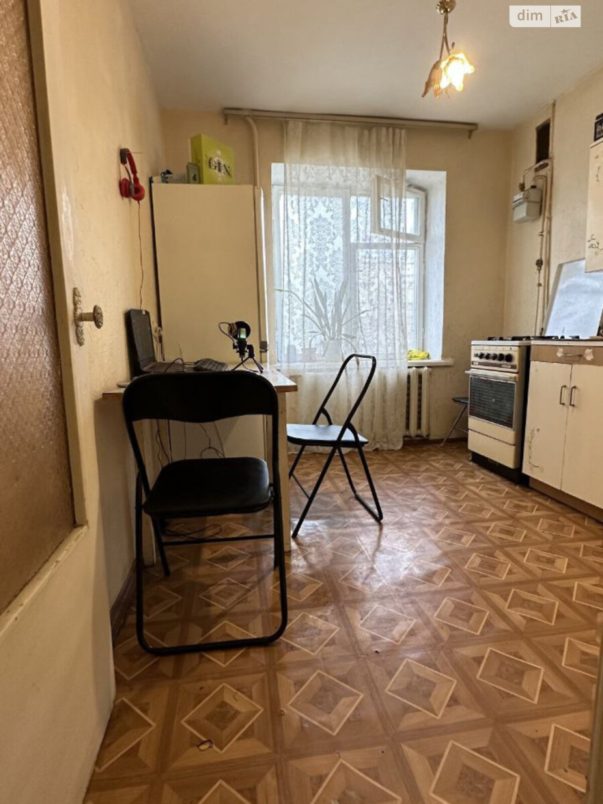 Кімната в Одесі на вул. Градоначальницька в районі Хаджибейський на продаж фото 1 Кімната в Одесі на вул. Градоначальницька в районі Хаджибейський на продаж фото 1