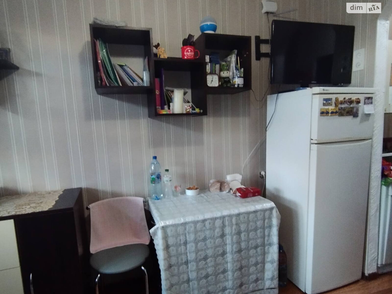 Кімната в Одесі на вул. Космонавтів в районі Хаджибейський на продаж фото 1 Кімната в Одесі на вул. Космонавтів в районі Хаджибейський на продаж фото 1