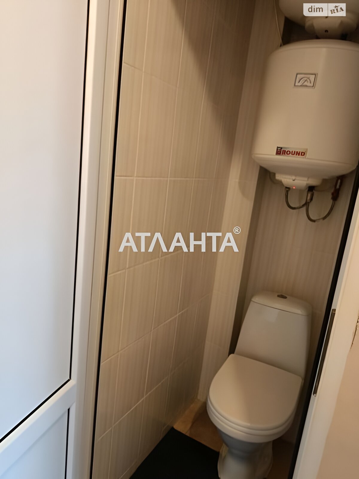 Кімната в Одесі на вул. Люстдорфська дорога в районі Хаджибейський на продаж фото 1 Кімната в Одесі на вул. Люстдорфська дорога в районі Хаджибейський на продаж фото 1