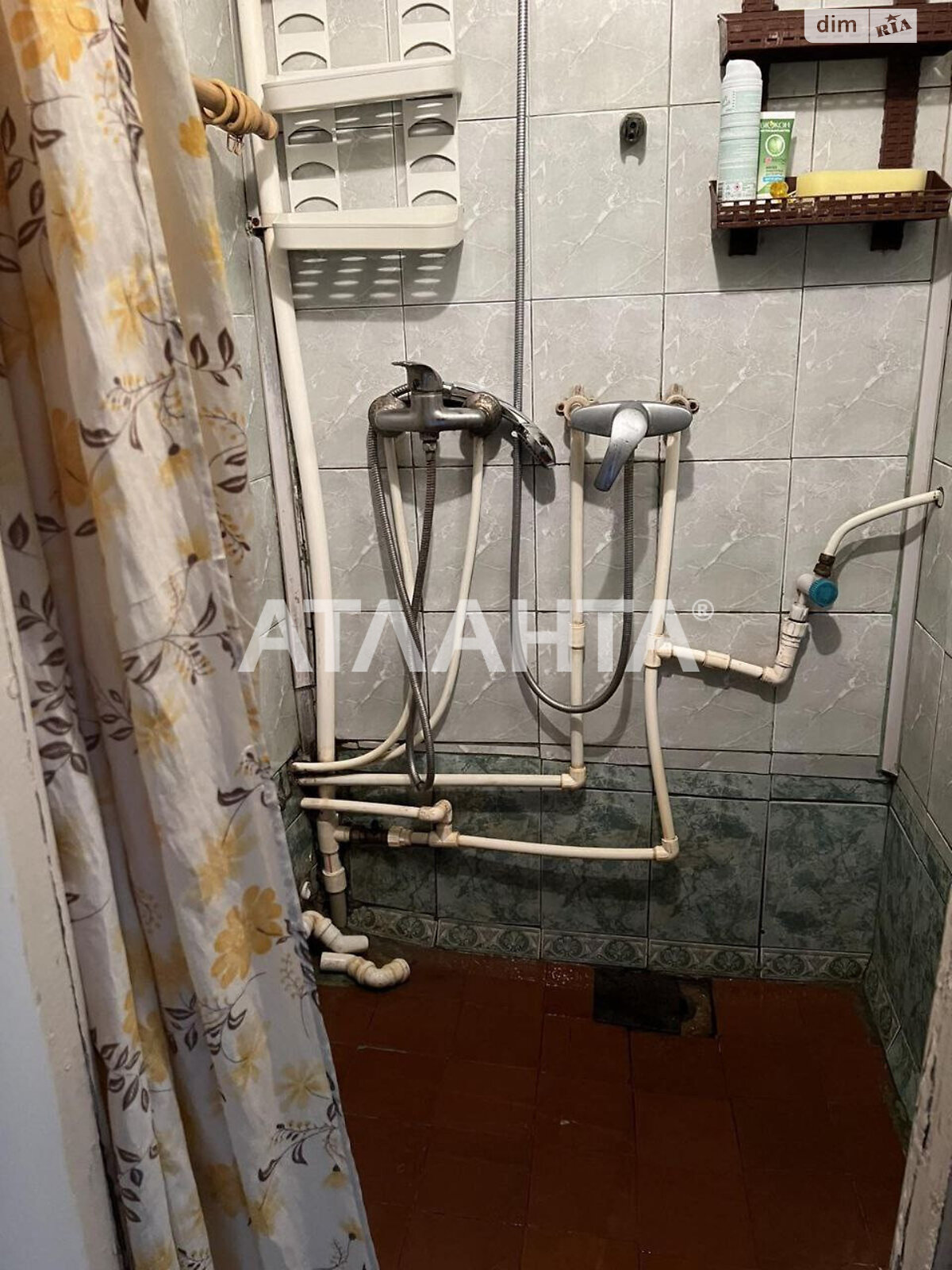Кімната в Одесі на вул. Люстдорфська дорога в районі Хаджибейський на продаж фото 1 Кімната в Одесі на вул. Люстдорфська дорога в районі Хаджибейський на продаж фото 1