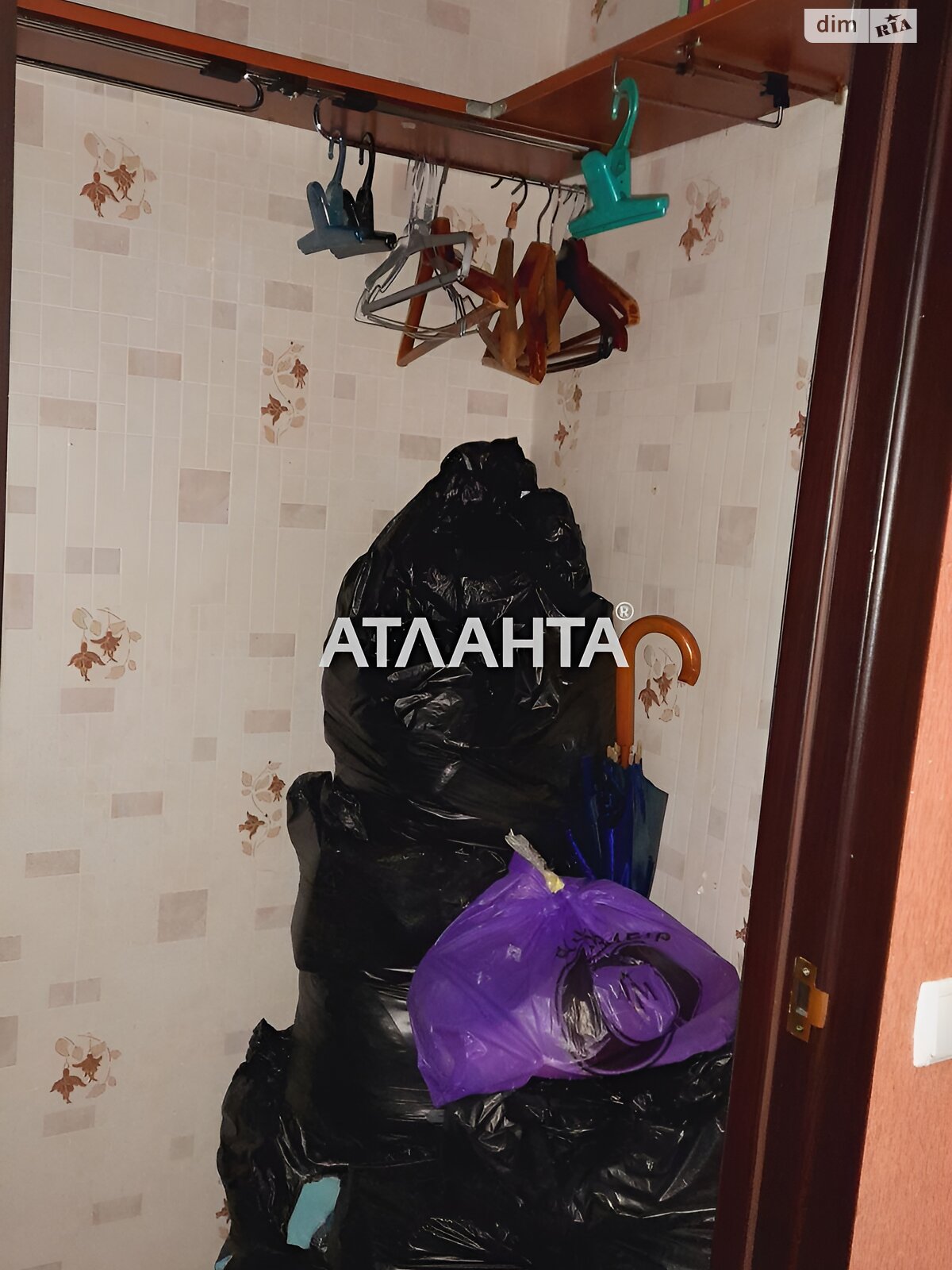 Комната в Одессе, на ул. Алексея Вадатурского в районе Хаджибейский на продажу фото 1 Комната в Одессе, на ул. Алексея Вадатурского в районе Хаджибейский на продажу фото 1