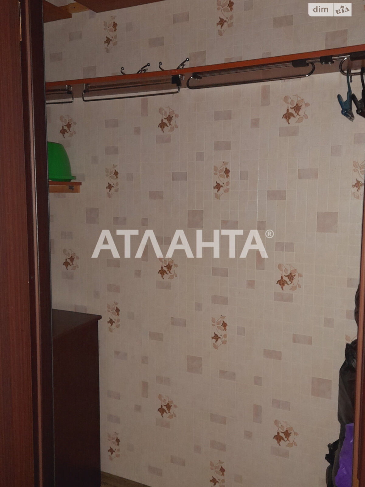 Кімната в Одесі на вул. Олексія Вадатурського в районі Хаджибейський на продаж фото 1 Кімната в Одесі на вул. Олексія Вадатурського в районі Хаджибейський на продаж фото 1