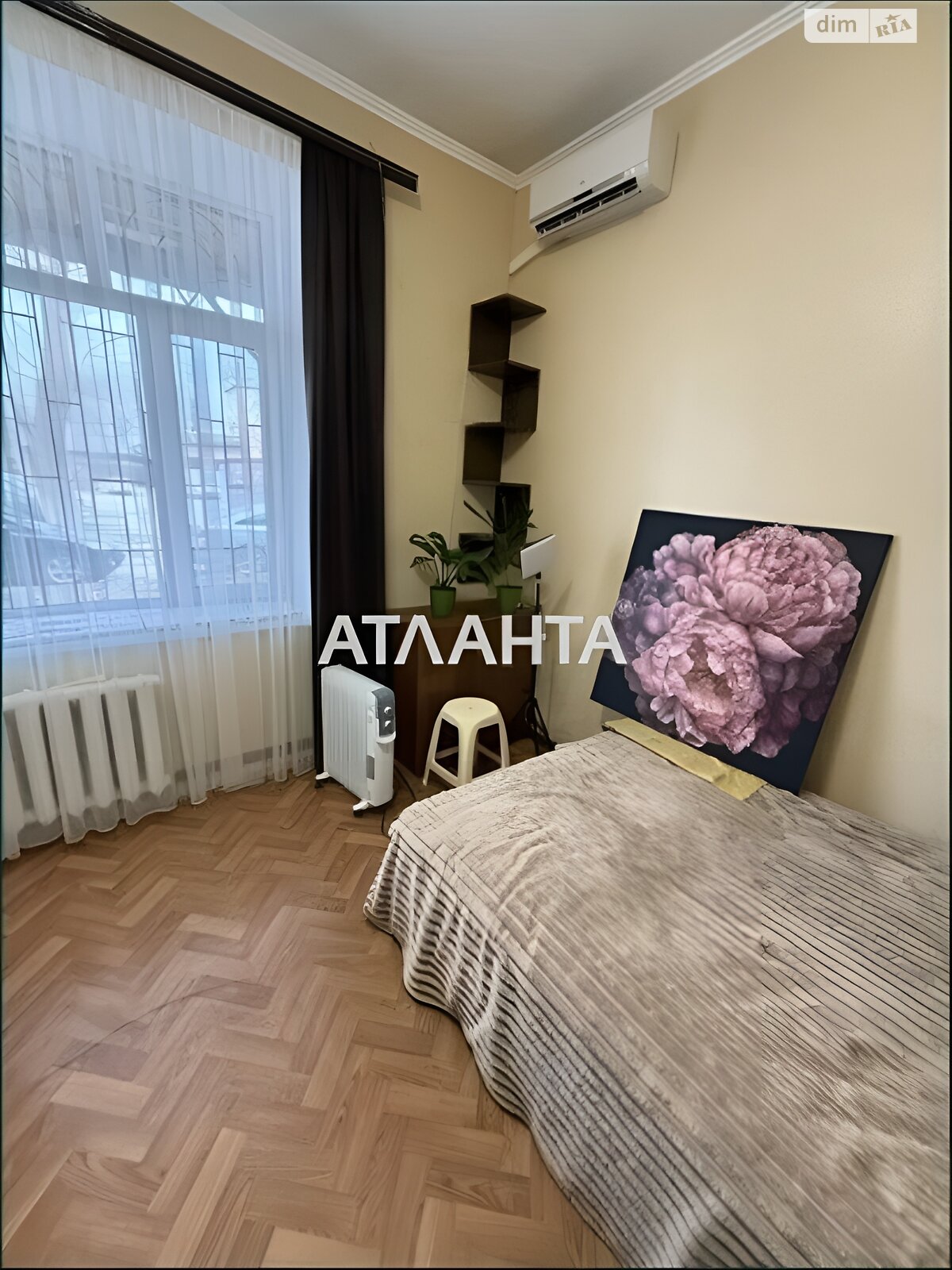 Кімната в Одесі на вул. Малинова в районі Хаджибейський на продаж фото 1 Кімната в Одесі на вул. Малинова в районі Хаджибейський на продаж фото 1