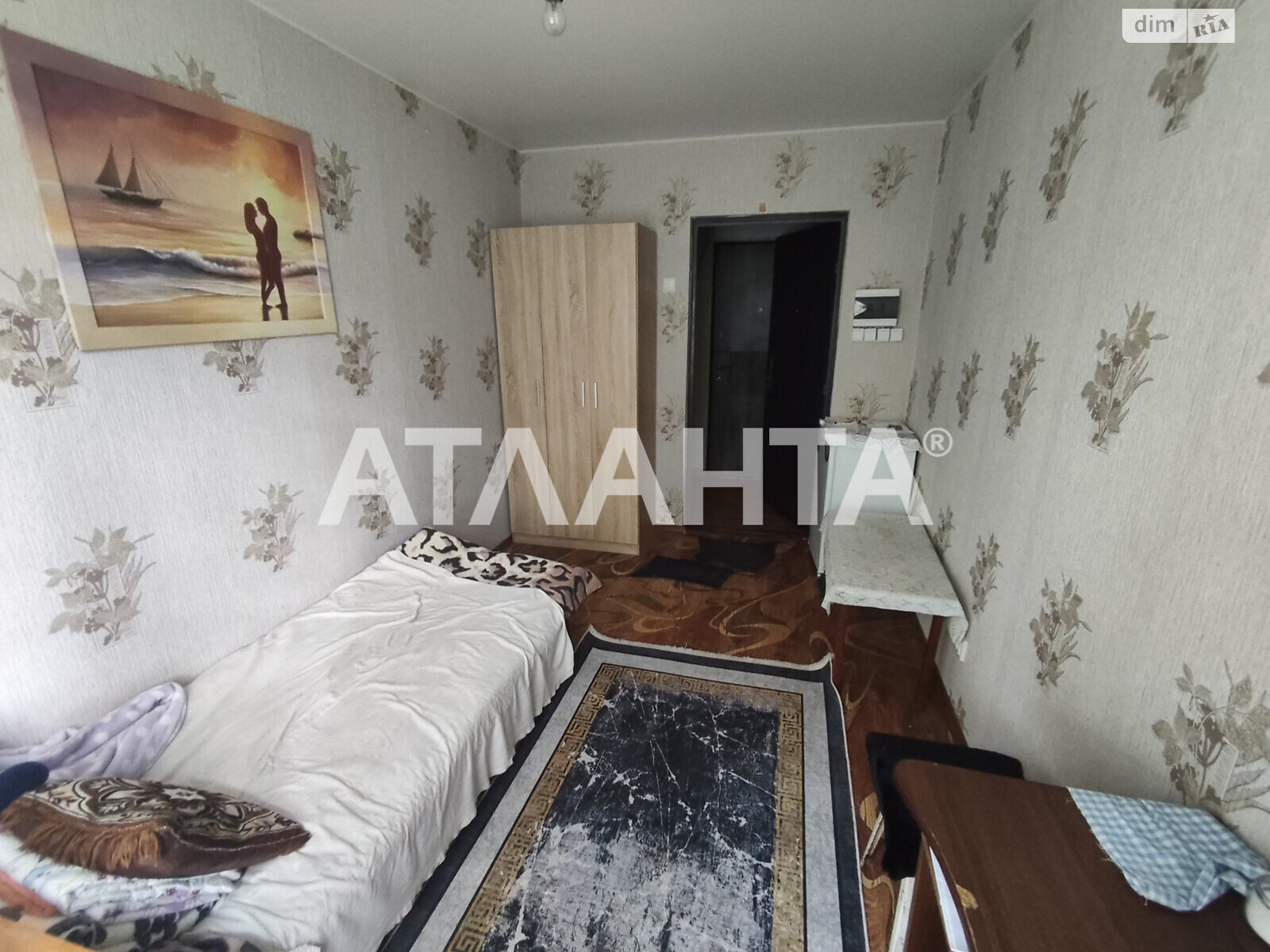 Комната в Одессе, на ул. Героев Крут в районе Хаджибейский на продажу фото 1 Комната в Одессе, на ул. Героев Крут в районе Хаджибейский на продажу фото 1