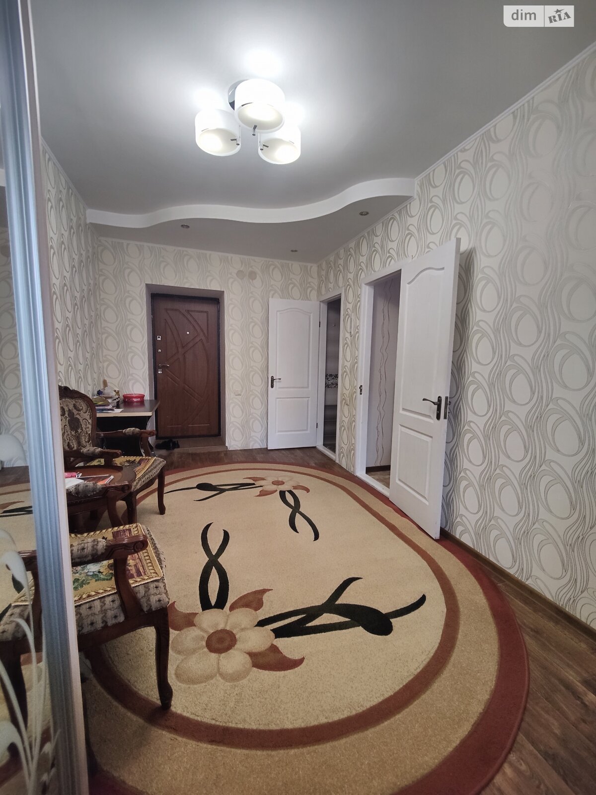 Комната в Одессе, на пл. Алексеевская в районе Молдаванка на продажу фото 1 Комната в Одессе, на пл. Алексеевская в районе Молдаванка на продажу фото 1