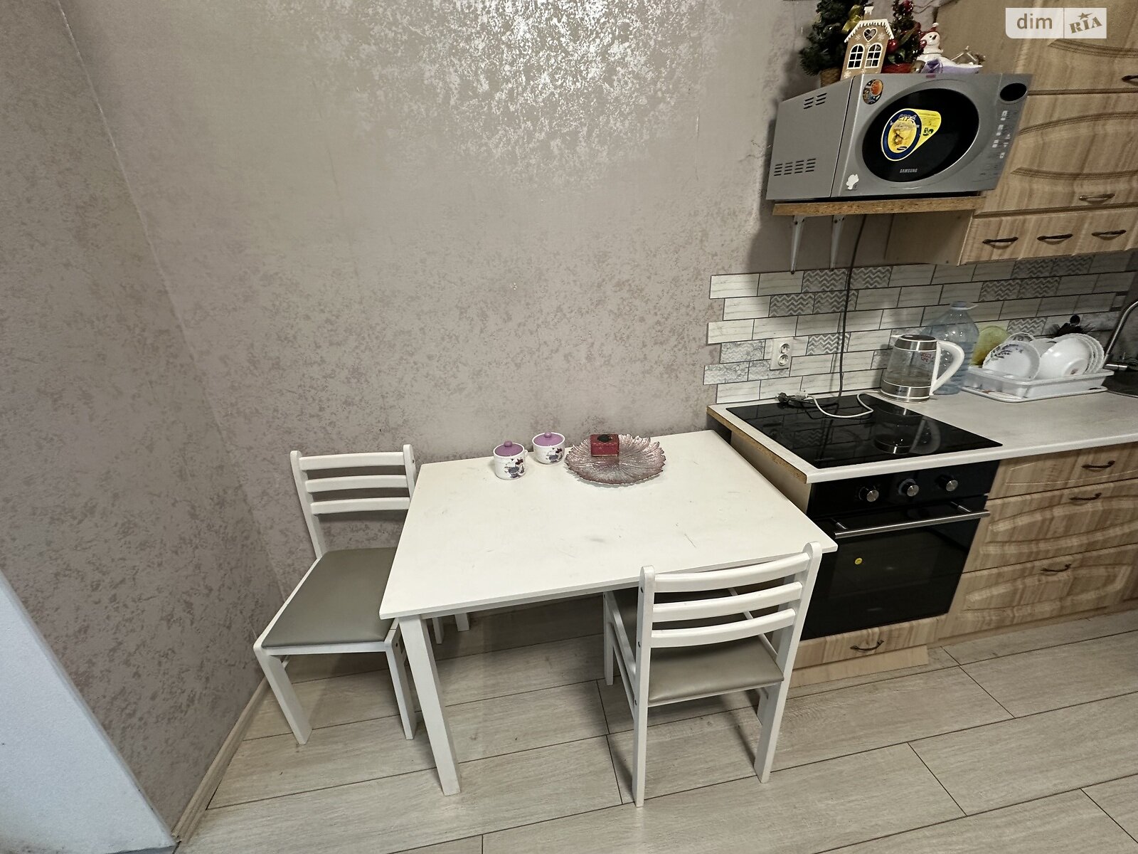 Кімната в Одесі на вул. Дальницька в районі Молдаванка на продаж фото 1 Кімната в Одесі на вул. Дальницька в районі Молдаванка на продаж фото 1