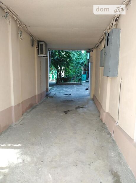 Комната в Одессе, на ул. Старопортофранковская 7 в районе Молдаванка на продажу фото 1 Комната в Одессе, на ул. Старопортофранковская 7 в районе Молдаванка на продажу фото 1