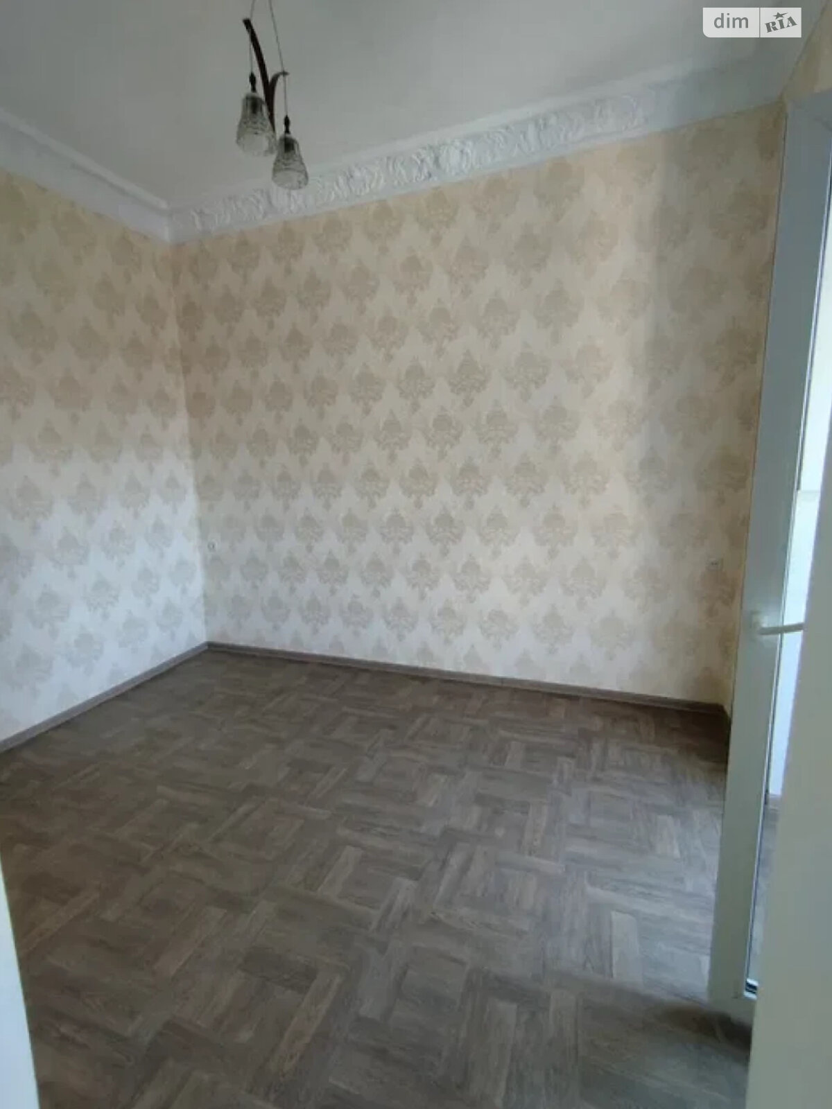 Комната в Одессе, на ул. Прохоровская в районе Молдаванка на продажу фото 1 Комната в Одессе, на ул. Прохоровская в районе Молдаванка на продажу фото 1