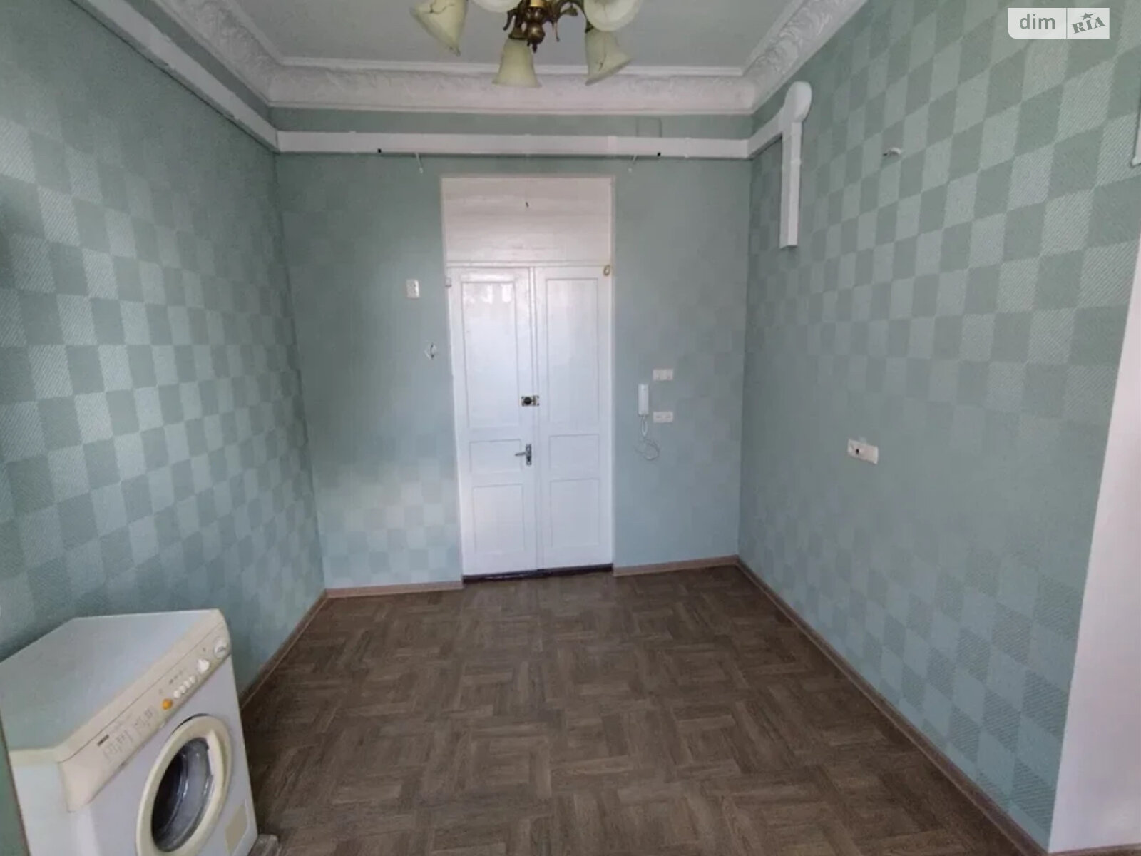 Комната в Одессе, на ул. Прохоровская в районе Молдаванка на продажу фото 1 Комната в Одессе, на ул. Прохоровская в районе Молдаванка на продажу фото 1