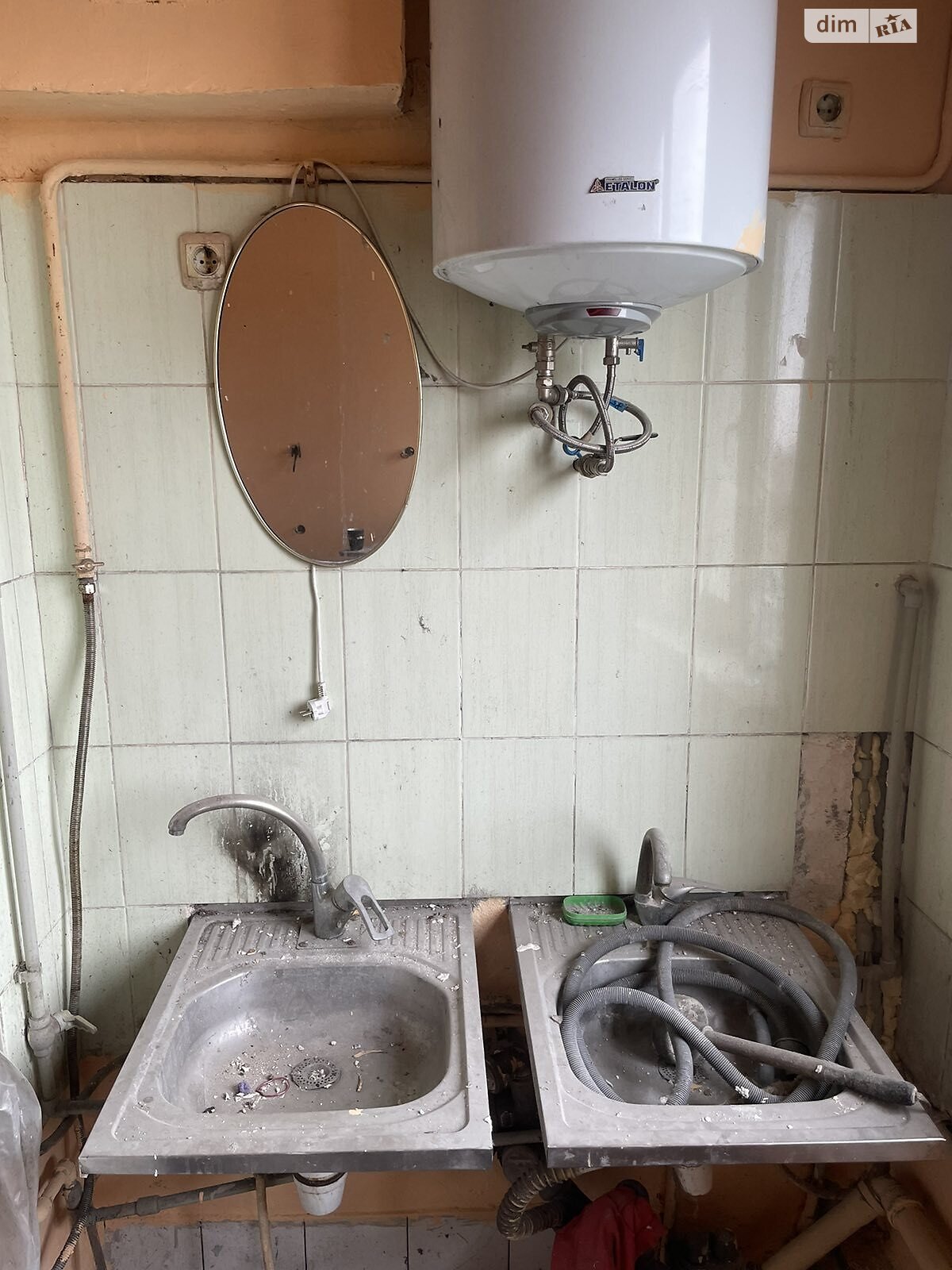 Кімната в Одесі на вул. Агрономічна 118, кв. 5 в районі Пересипський на продаж фото 1 Кімната в Одесі на вул. Агрономічна 118, кв. 5 в районі Пересипський на продаж фото 1