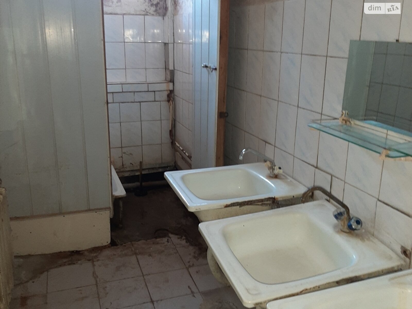 Комната в Одессе, на ул. Черноморского казачества 95, кв. 56 в районе Пересыпский на продажу фото 1 Комната в Одессе, на ул. Черноморского казачества 95, кв. 56 в районе Пересыпский на продажу фото 1