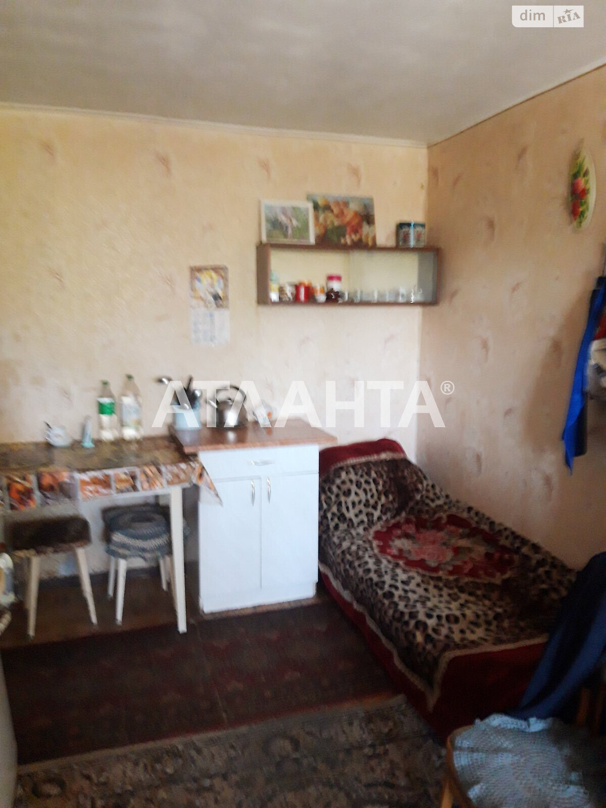 Кімната в Одесі на вул. Жоліо-Кюрі в районі Пересипський на продаж фото 1 Кімната в Одесі на вул. Жоліо-Кюрі в районі Пересипський на продаж фото 1