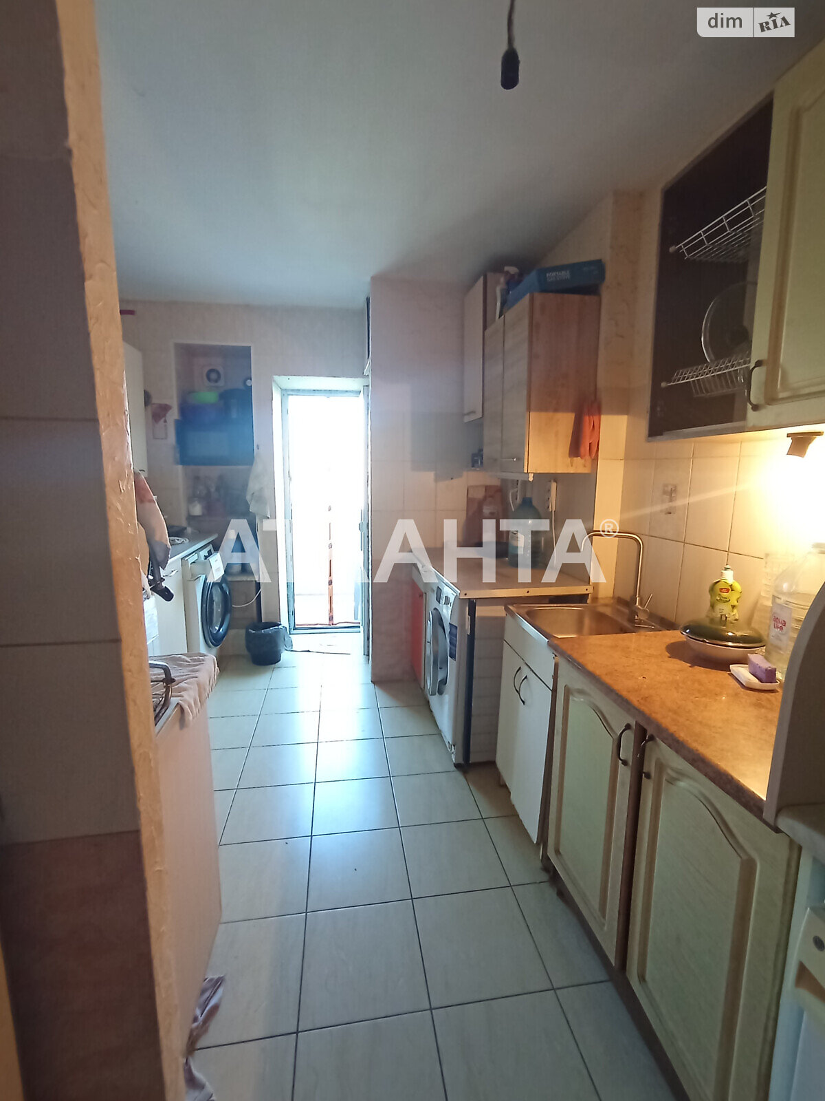 Комната в Одессе, на ул. Жолио-Кюри в районе Пересыпский на продажу фото 1 Комната в Одессе, на ул. Жолио-Кюри в районе Пересыпский на продажу фото 1